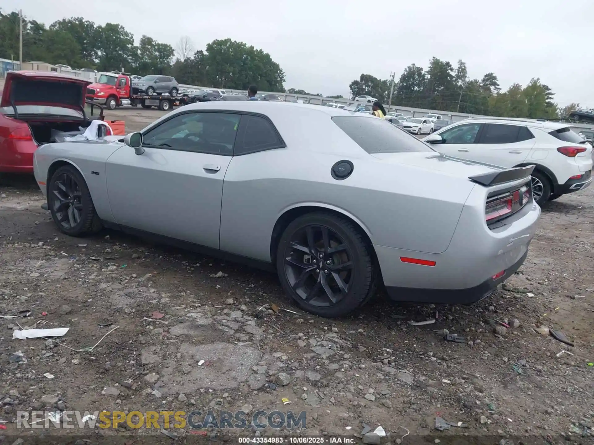 3 Photograph of a damaged car 2C3CDZBT1PH642086 DODGE CHALLENGER 2023