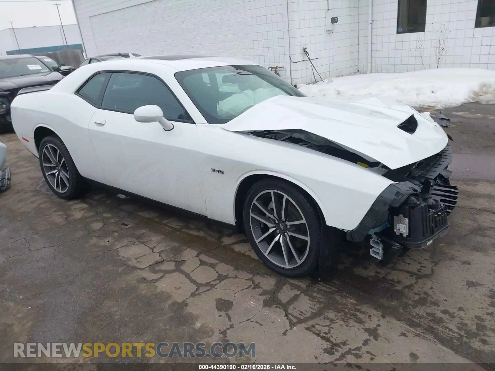 1 Photograph of a damaged car 2C3CDZBT2PH654621 DODGE CHALLENGER 2023