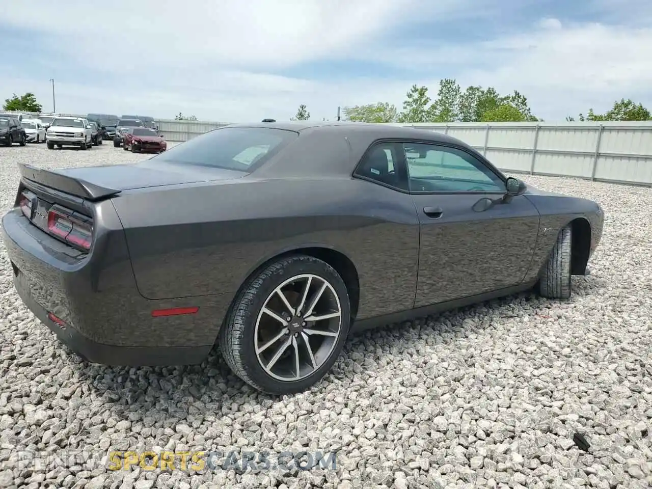 3 fotografías del automóvil dañado 2C3CDZBT3PH578018 DODGE CHALLENGER 2023