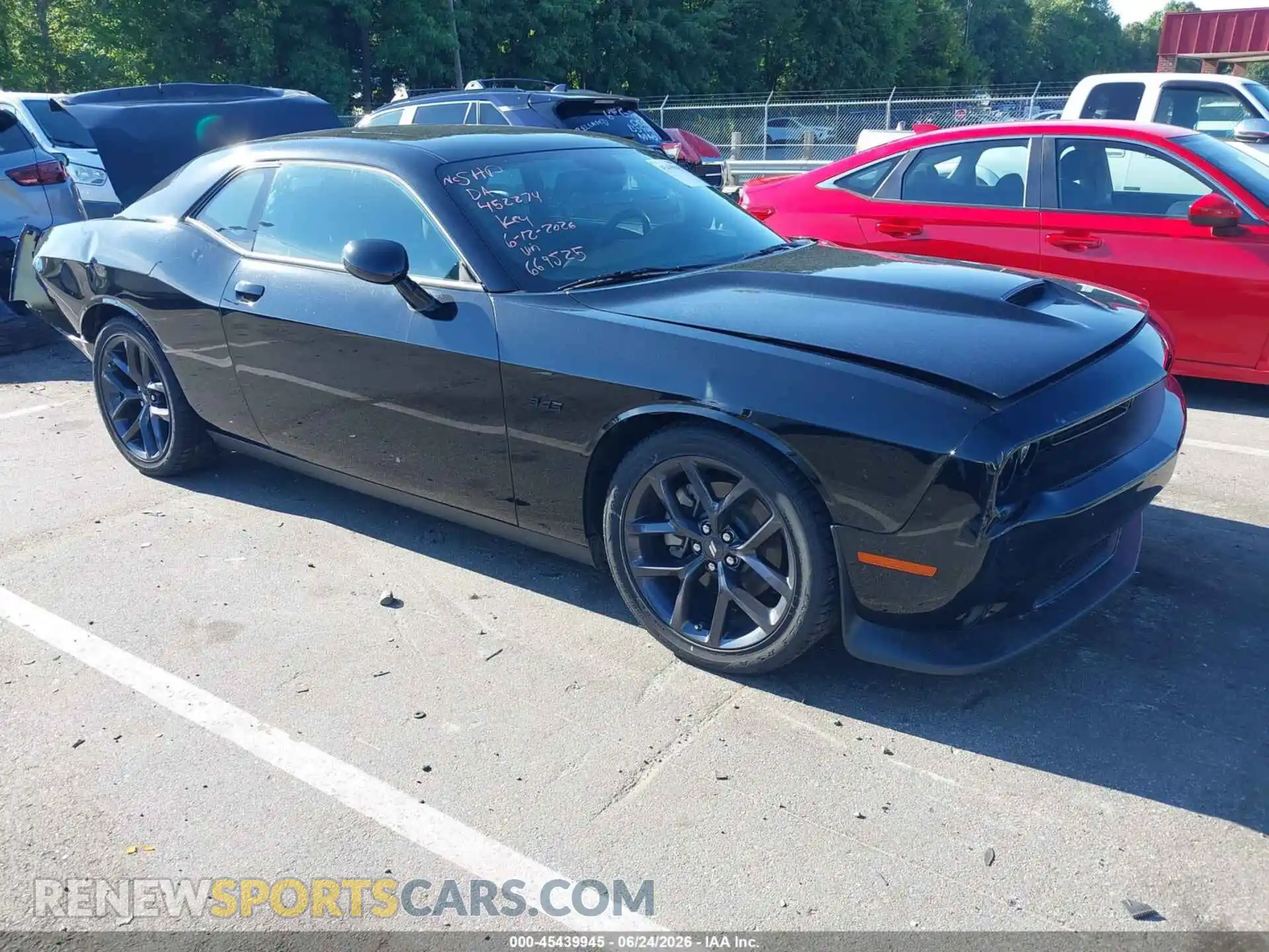 1 Фотография поврежденного автомобиля 2C3CDZBT4PH669525 DODGE CHALLENGER 2023
