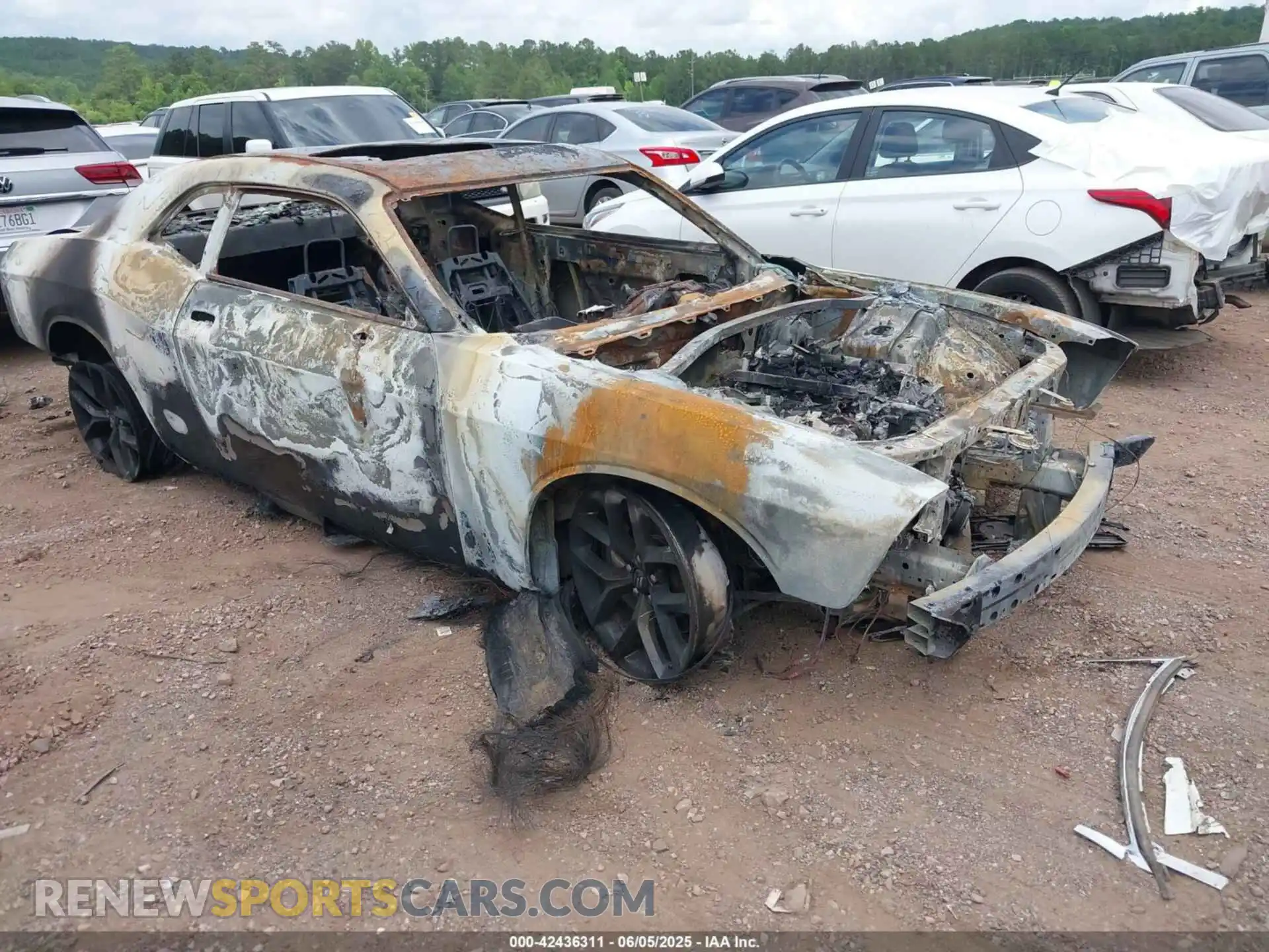 1 Photograph of a damaged car 2C3CDZBT7PH650371 DODGE CHALLENGER 2023