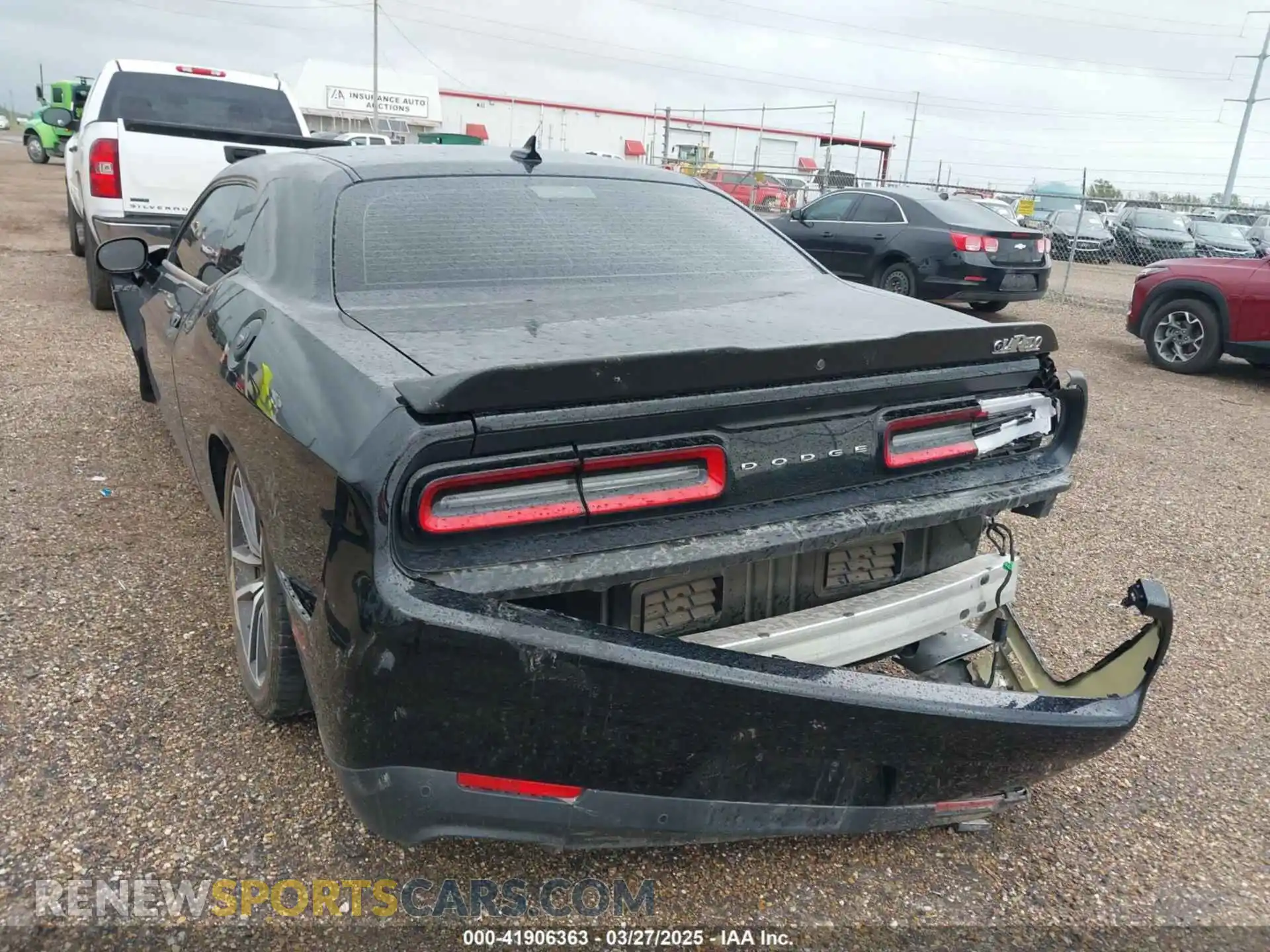 3 Photograph of a damaged car 2C3CDZBT8PH515268 DODGE CHALLENGER 2023