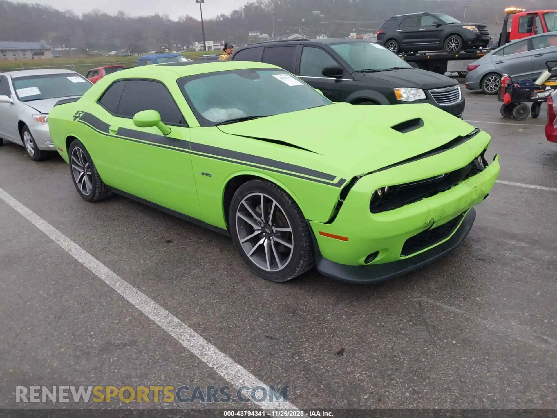 1 Photograph of a damaged car 2C3CDZBT8PH634440 DODGE CHALLENGER 2023