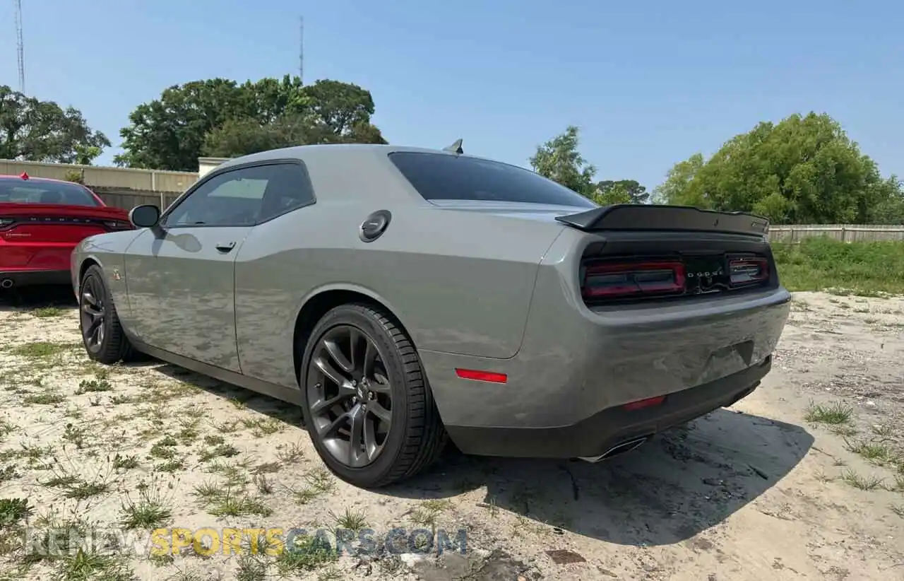 3 Photograph of a damaged car 2C3CDZFJ1PH621473 DODGE CHALLENGER 2023