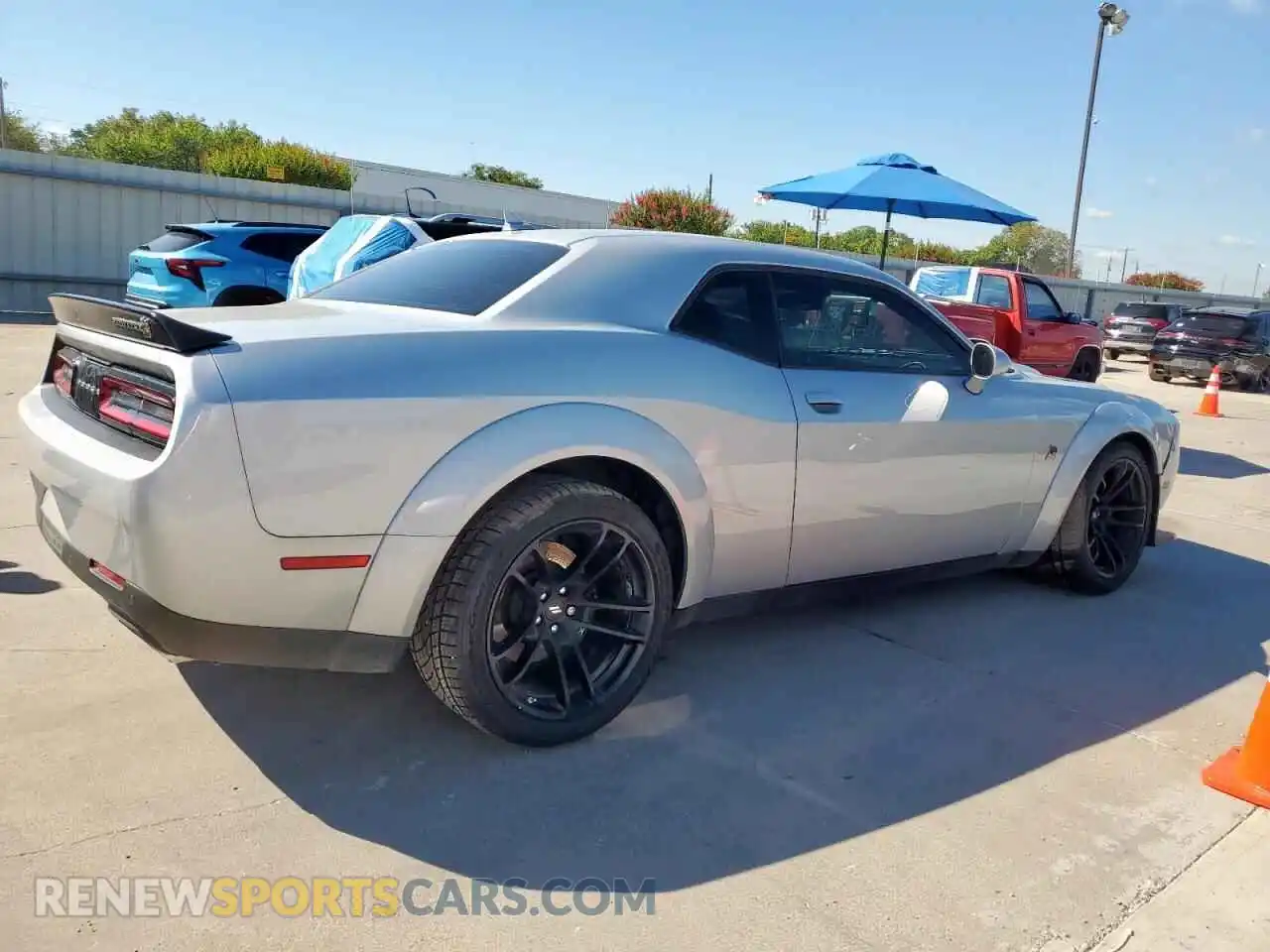 3 Photograph of a damaged car 2C3CDZFJ1PH645188 DODGE CHALLENGER 2023