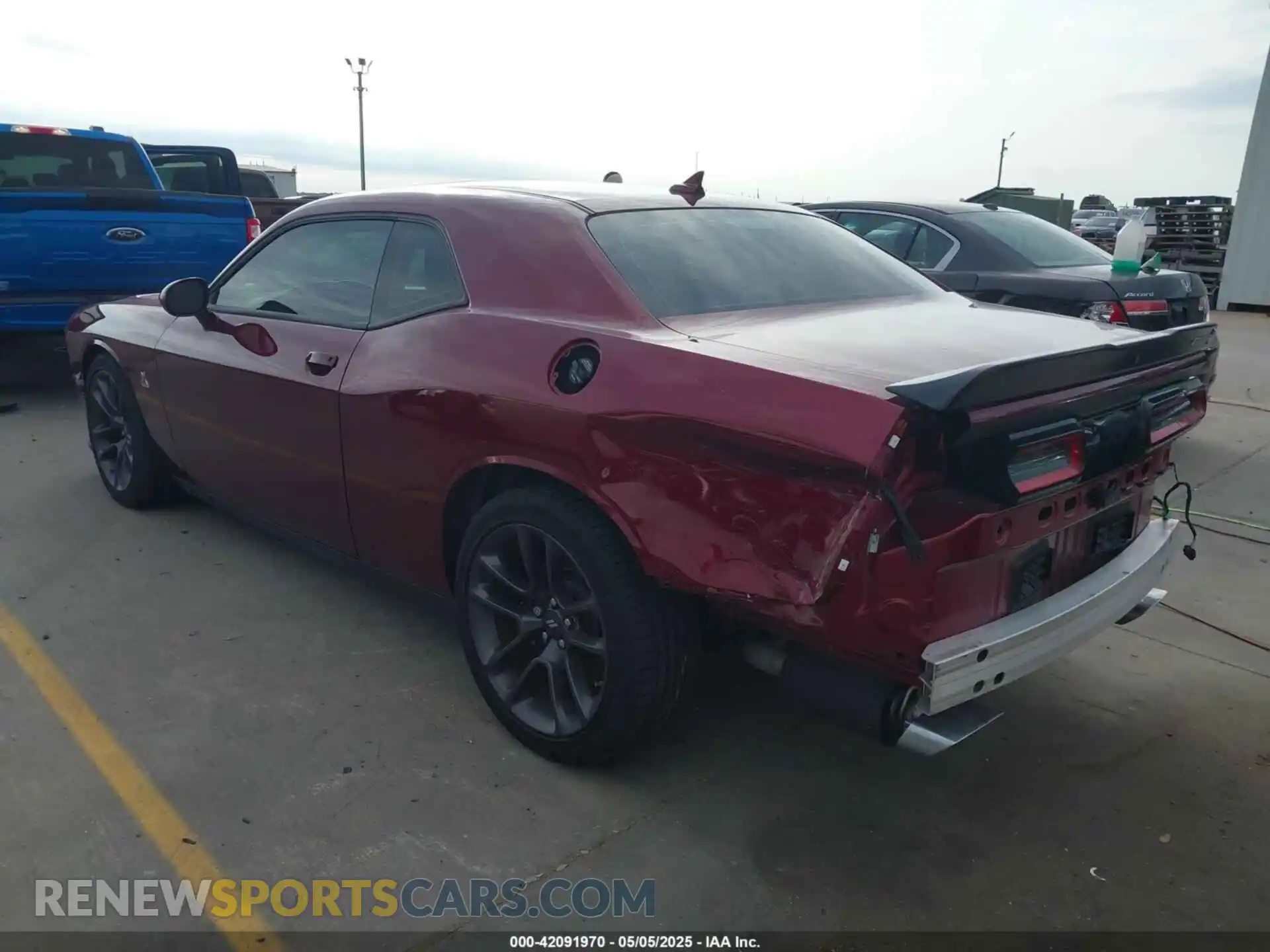 3 Photograph of a damaged car 2C3CDZFJ4PH617904 DODGE CHALLENGER 2023