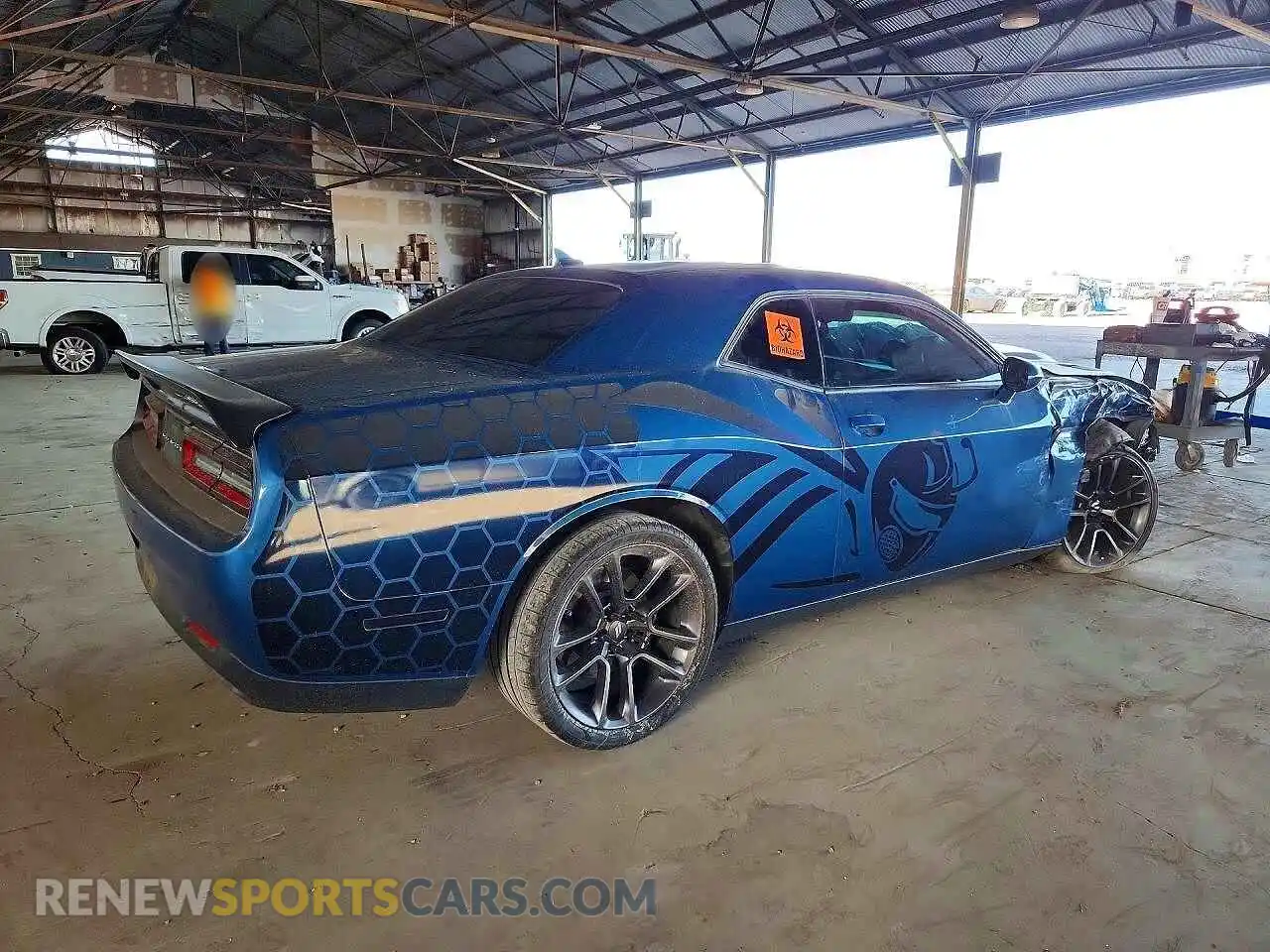 3 fotografías del automóvil dañado 2C3CDZFJ5PH546518 DODGE CHALLENGER 2023