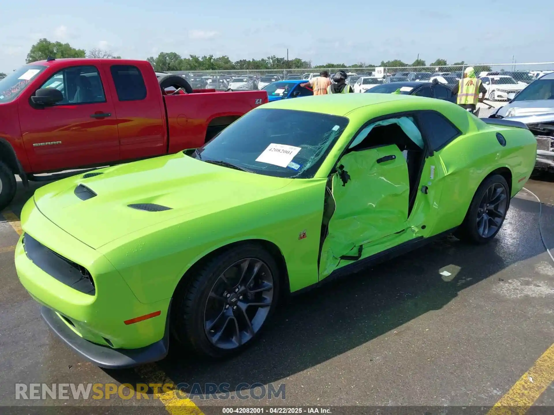 2 Photograph of a damaged car 2C3CDZFJ5PH667775 DODGE CHALLENGER 2023