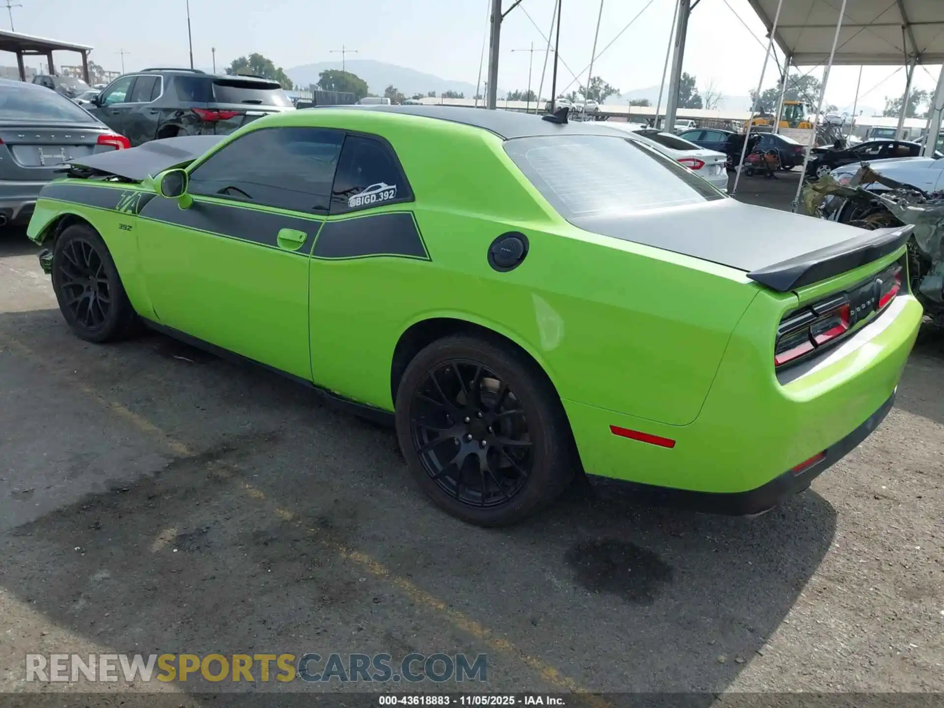 3 Photograph of a damaged car 2C3CDZFJ7PH617993 DODGE CHALLENGER 2023