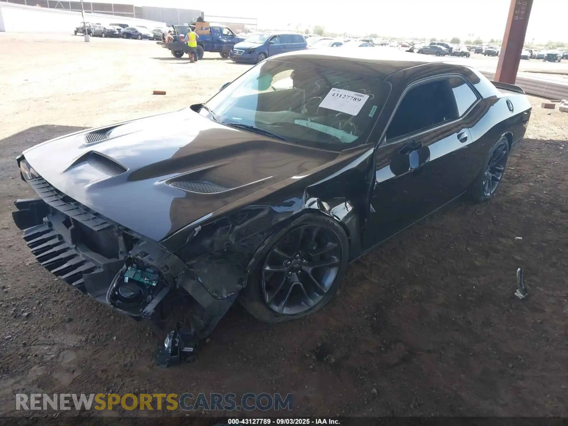 2 fotografías del automóvil dañado 2C3CDZFJ7PH694847 DODGE CHALLENGER 2023