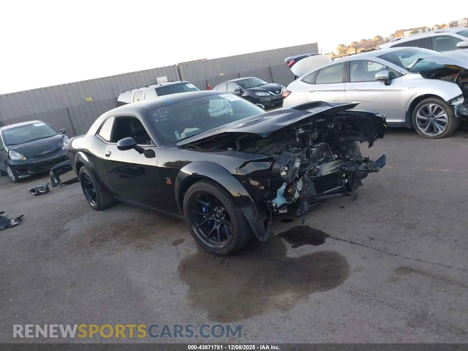 1 Photograph of a damaged car 2C3CDZFJ9PH677869 DODGE CHALLENGER 2023