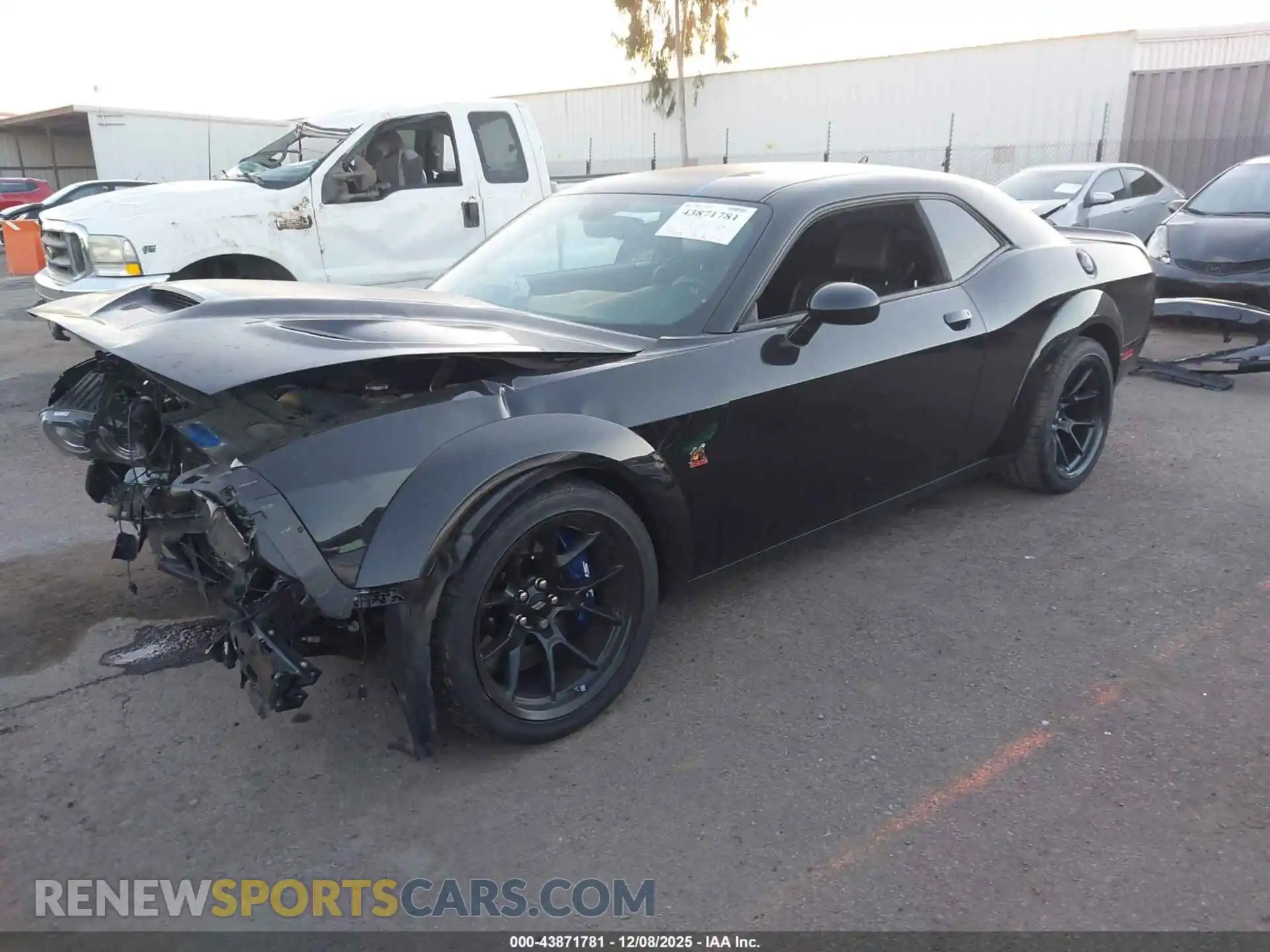 2 Photograph of a damaged car 2C3CDZFJ9PH677869 DODGE CHALLENGER 2023