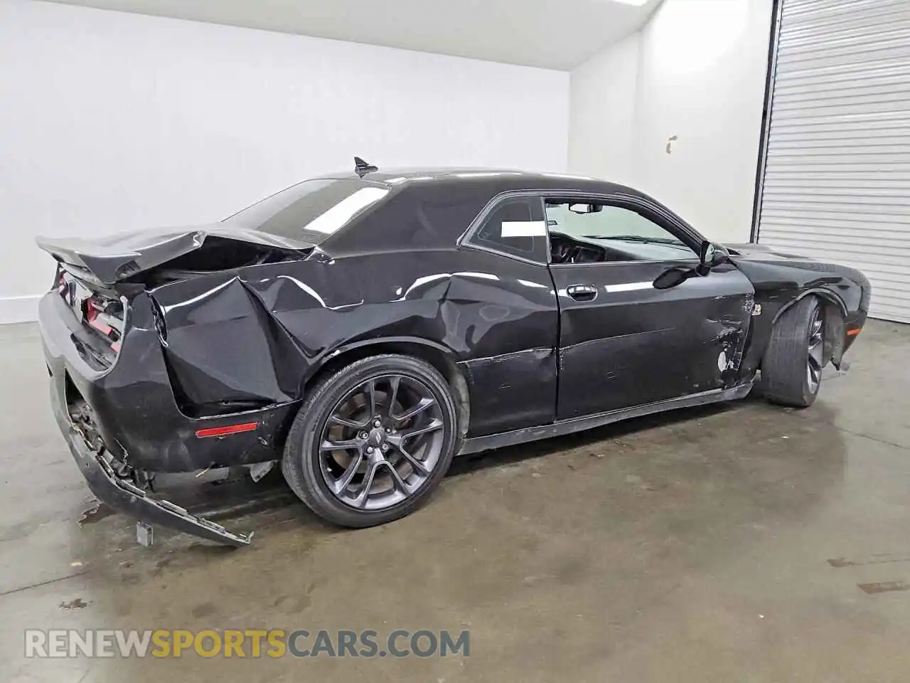 3 Photograph of a damaged car 2C3CDZFJXPH597349 DODGE CHALLENGER 2023