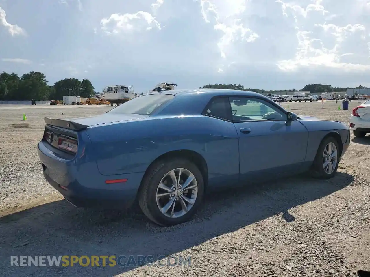 3 Photograph of a damaged car 2C3CDZGG1PH609519 DODGE CHALLENGER 2023