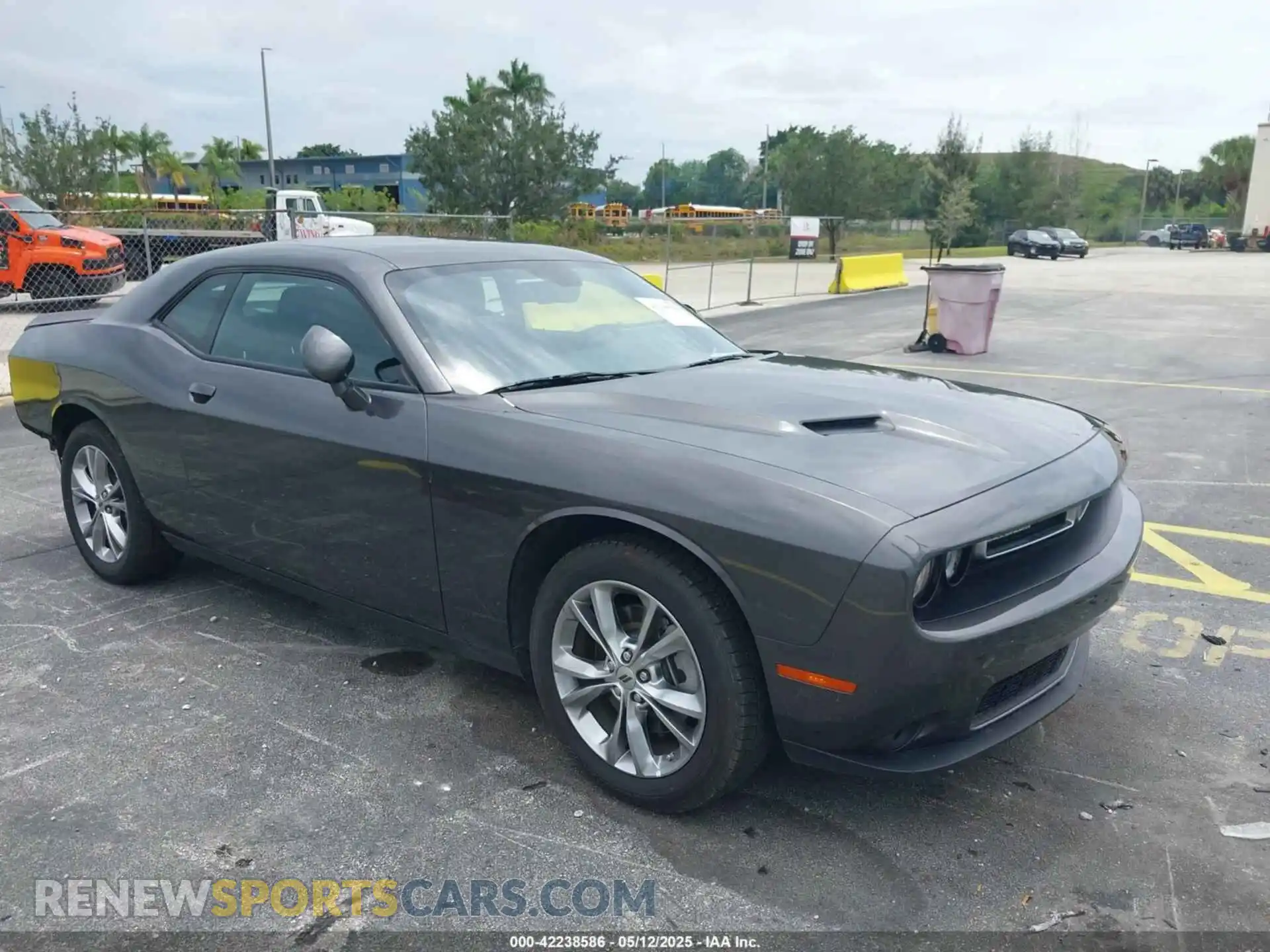 1 fotografías del automóvil dañado 2C3CDZGG2PH681278 DODGE CHALLENGER 2023