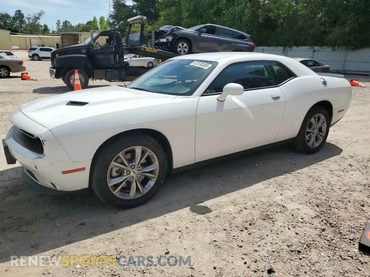 1 Photograph of a damaged car 2C3CDZGG4PH663087 DODGE CHALLENGER 2023