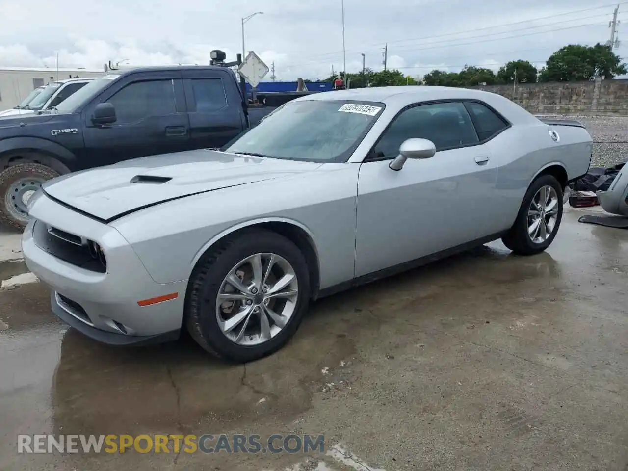1 Photograph of a damaged car 2C3CDZGG6PH697032 DODGE CHALLENGER 2023