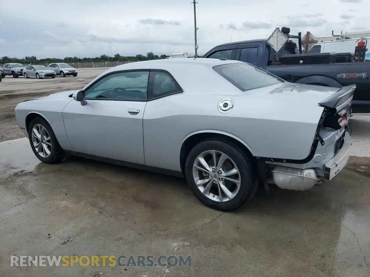 2 Photograph of a damaged car 2C3CDZGG6PH697032 DODGE CHALLENGER 2023