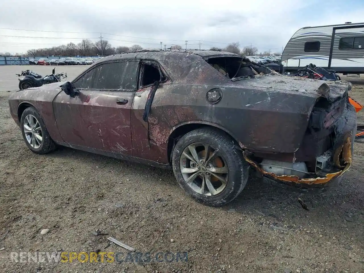 2 Photograph of a damaged car 2C3CDZGGXPH515378 DODGE CHALLENGER 2023