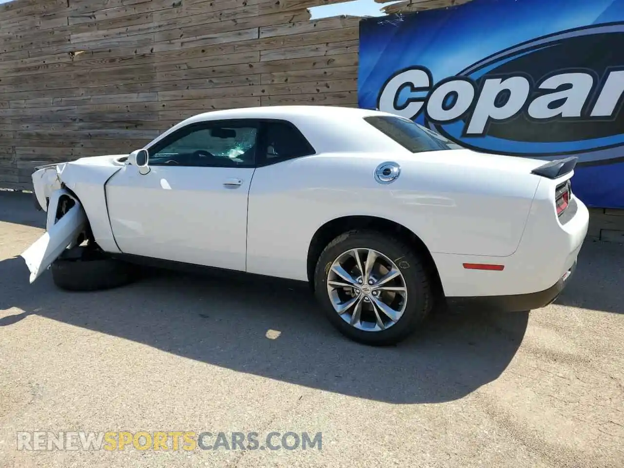 2 Photograph of a damaged car 2C3CDZGGXPH697065 DODGE CHALLENGER 2023