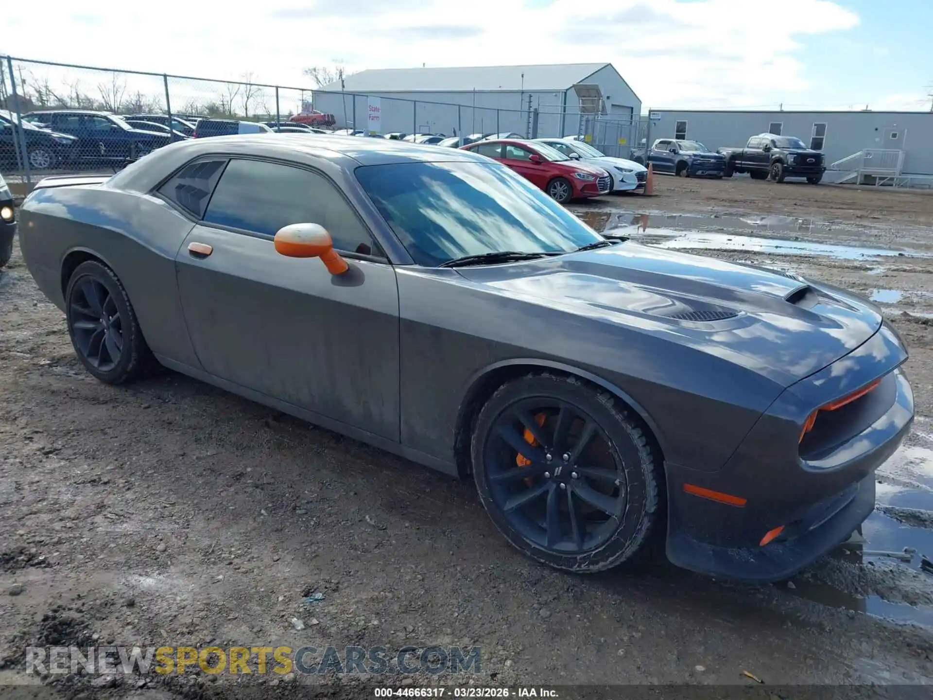 1 Photograph of a damaged car 2C3CDZJG0PH526530 DODGE CHALLENGER 2023