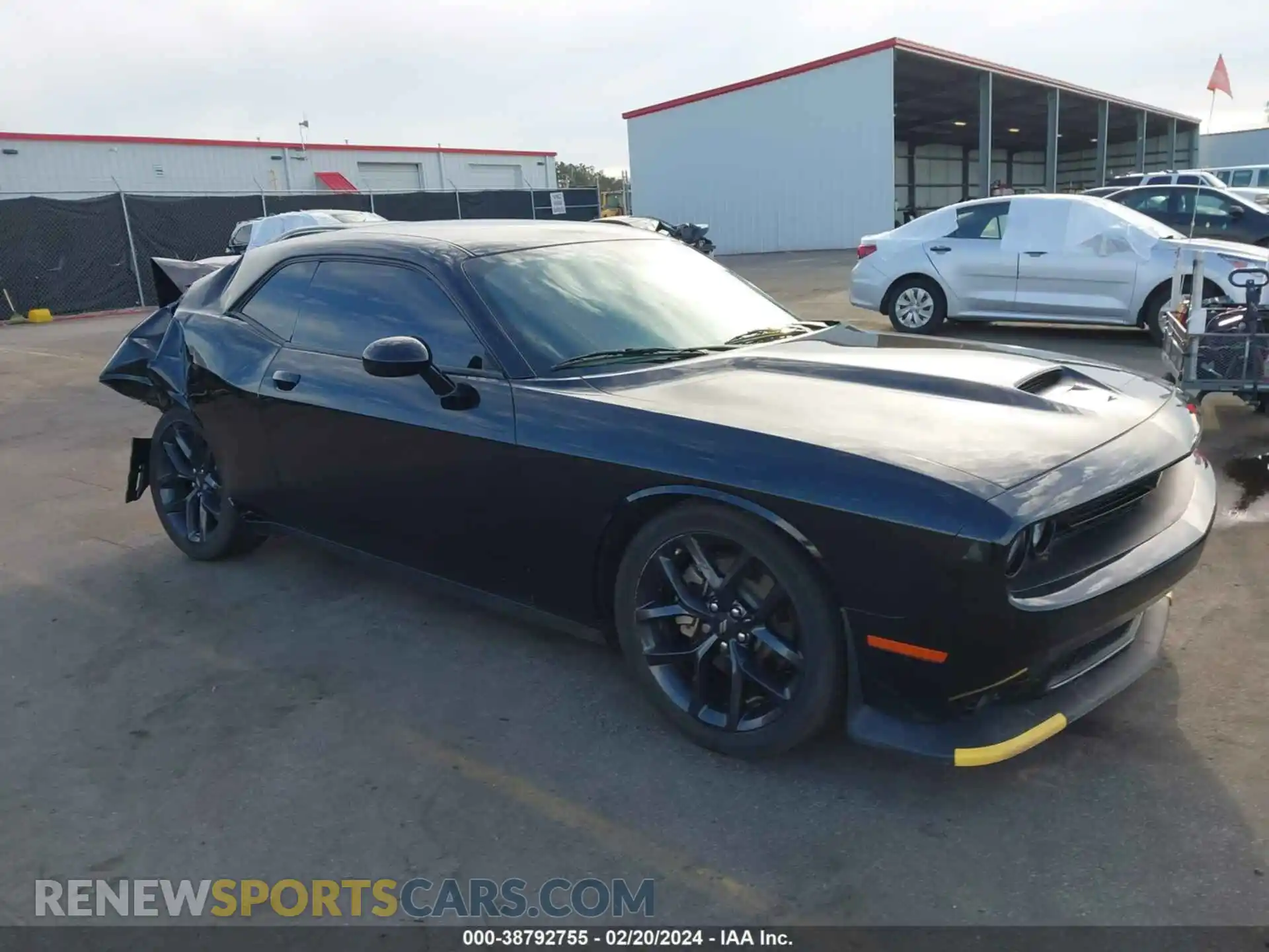 1 Photograph of a damaged car 2C3CDZJG1PH546107 DODGE CHALLENGER 2023