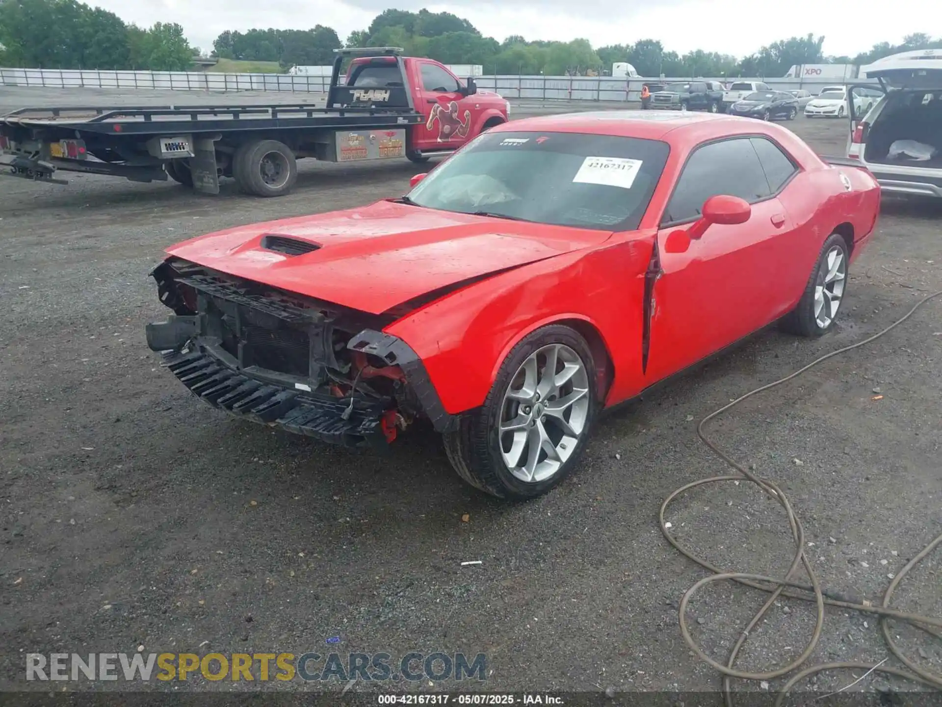 2 Photograph of a damaged car 2C3CDZJG4PH669142 DODGE CHALLENGER 2023