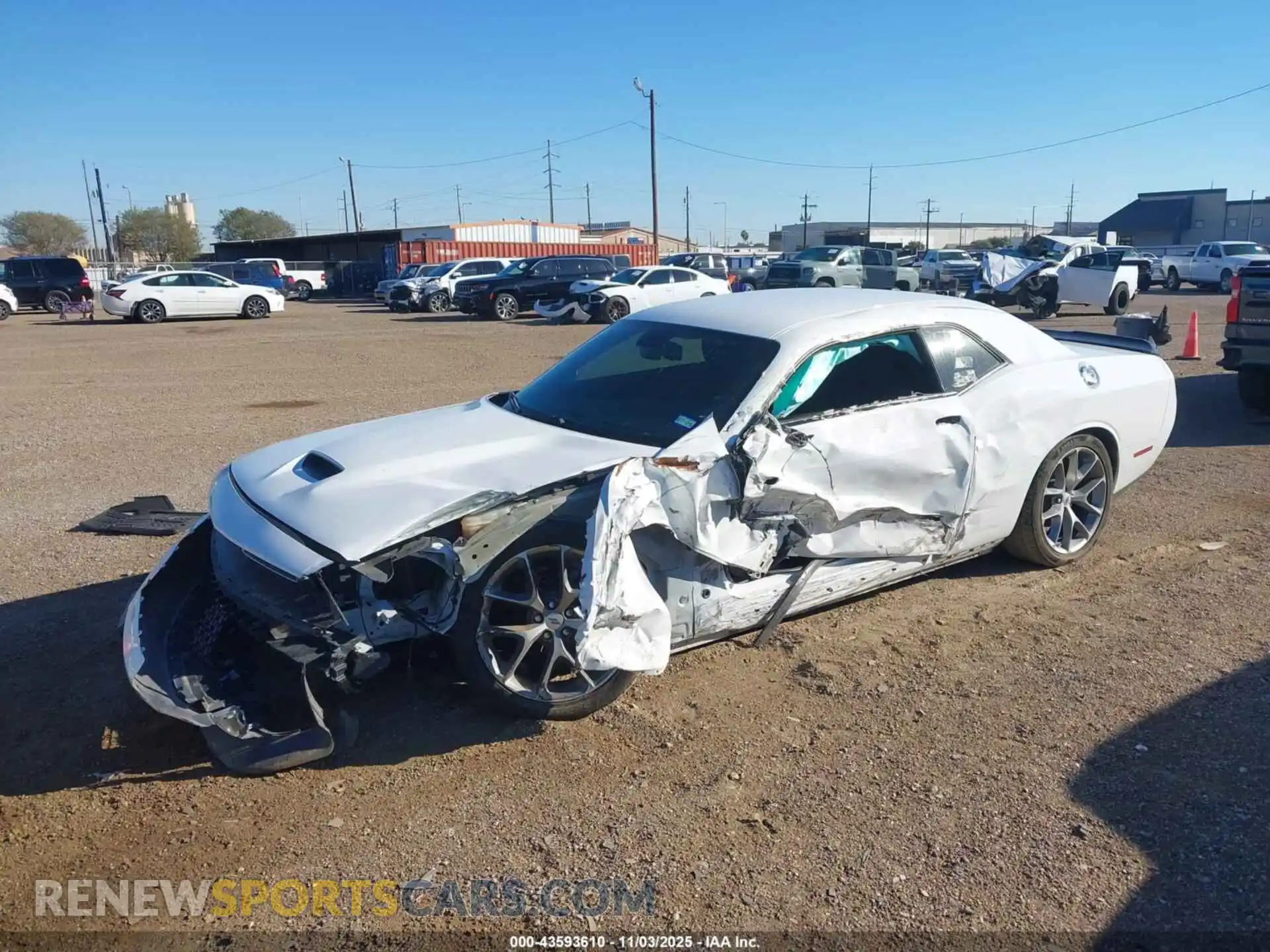 2 Photograph of a damaged car 2C3CDZJG5PH526202 DODGE CHALLENGER 2023