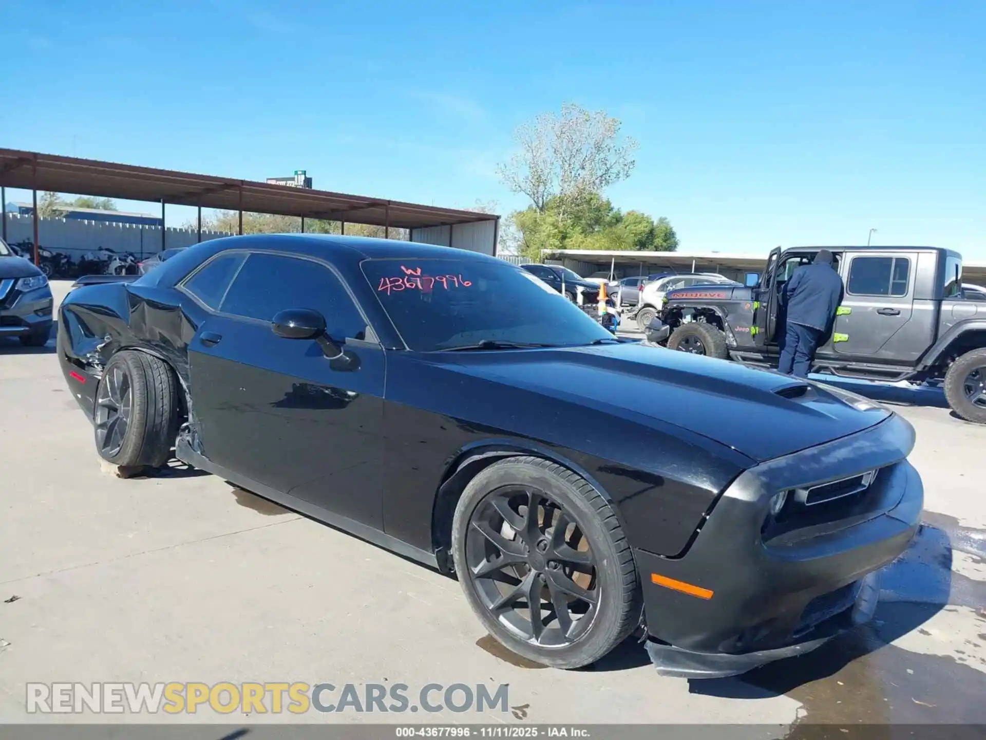 1 Photograph of a damaged car 2C3CDZJG5PH567381 DODGE CHALLENGER 2023