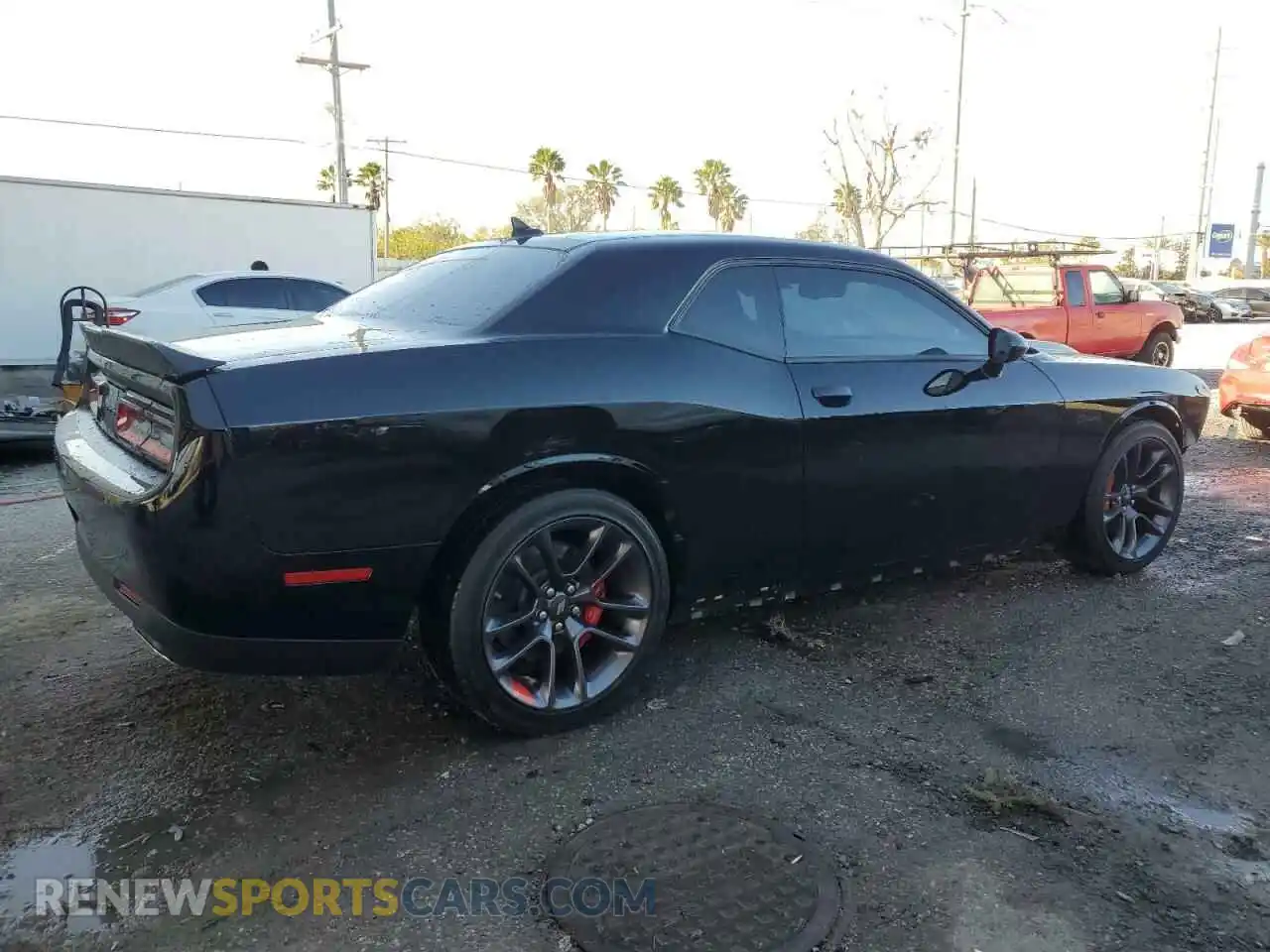 3 fotografías del automóvil dañado 2C3CDZJG5PH591048 DODGE CHALLENGER 2023