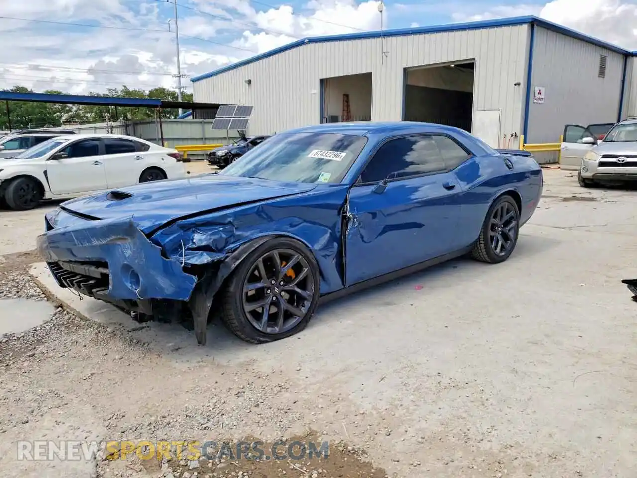 1 Photograph of a damaged car 2C3CDZJG6PH550072 DODGE CHALLENGER 2023