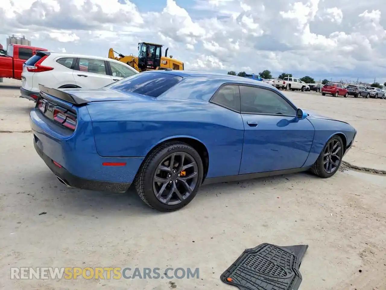 3 Photograph of a damaged car 2C3CDZJG6PH550072 DODGE CHALLENGER 2023