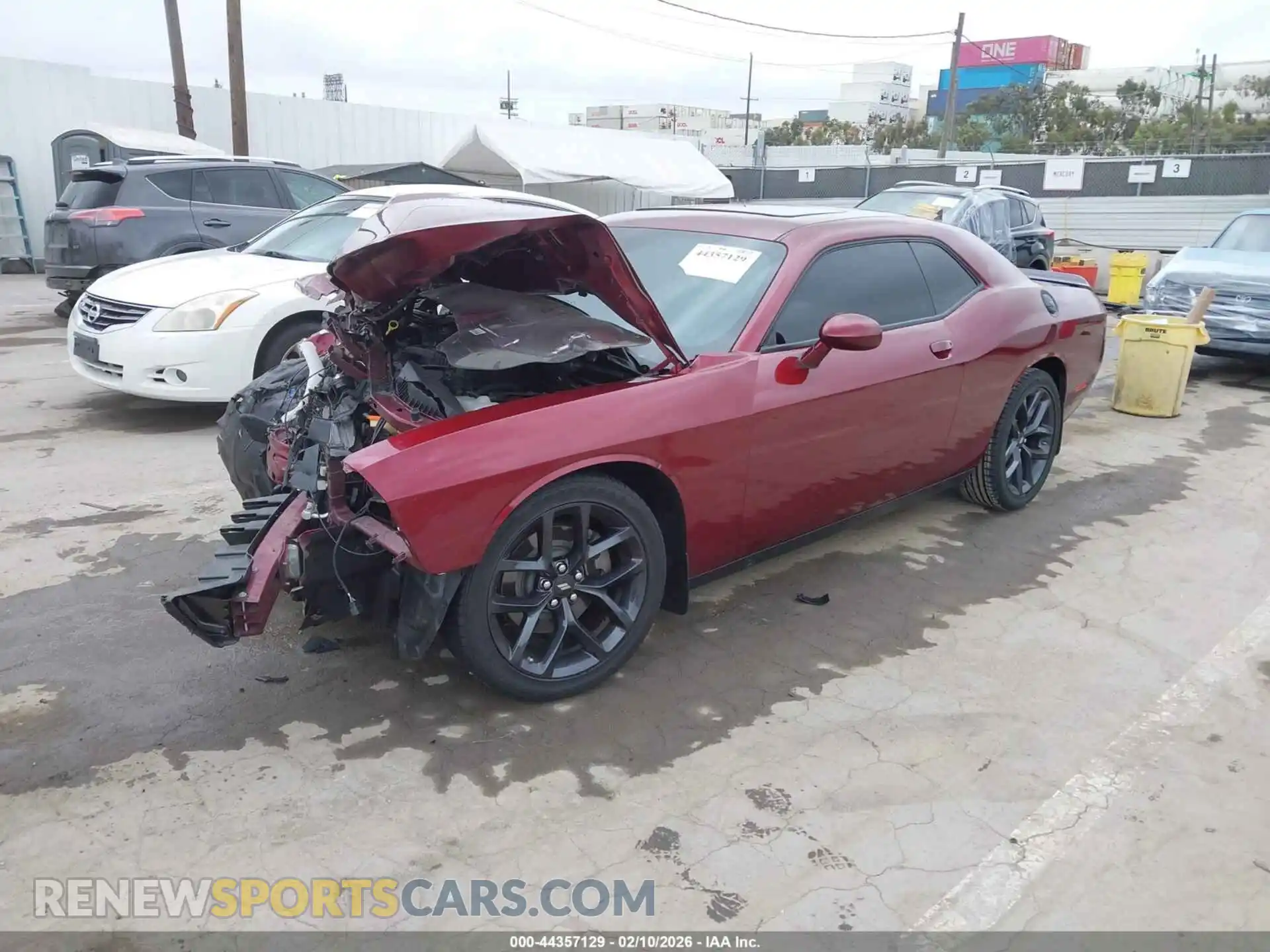 2 Photograph of a damaged car 2C3CDZJG6PH571102 DODGE CHALLENGER 2023