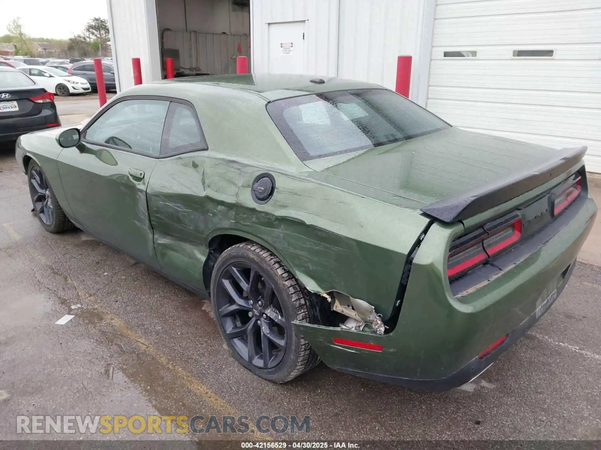 3 Photograph of a damaged car 2C3CDZJG7PH614653 DODGE CHALLENGER 2023