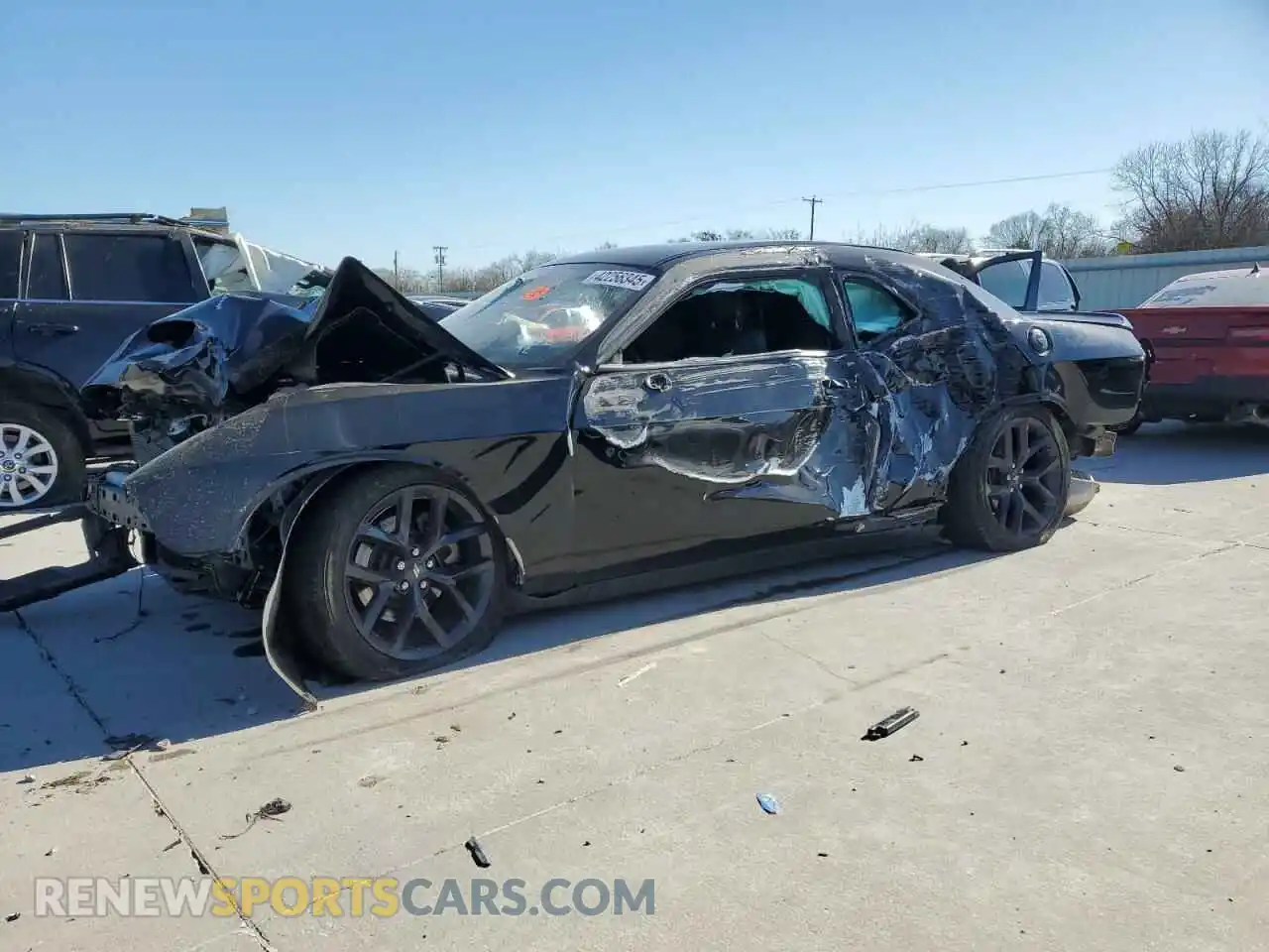 1 Photograph of a damaged car 2C3CDZJG7PH662766 DODGE CHALLENGER 2023