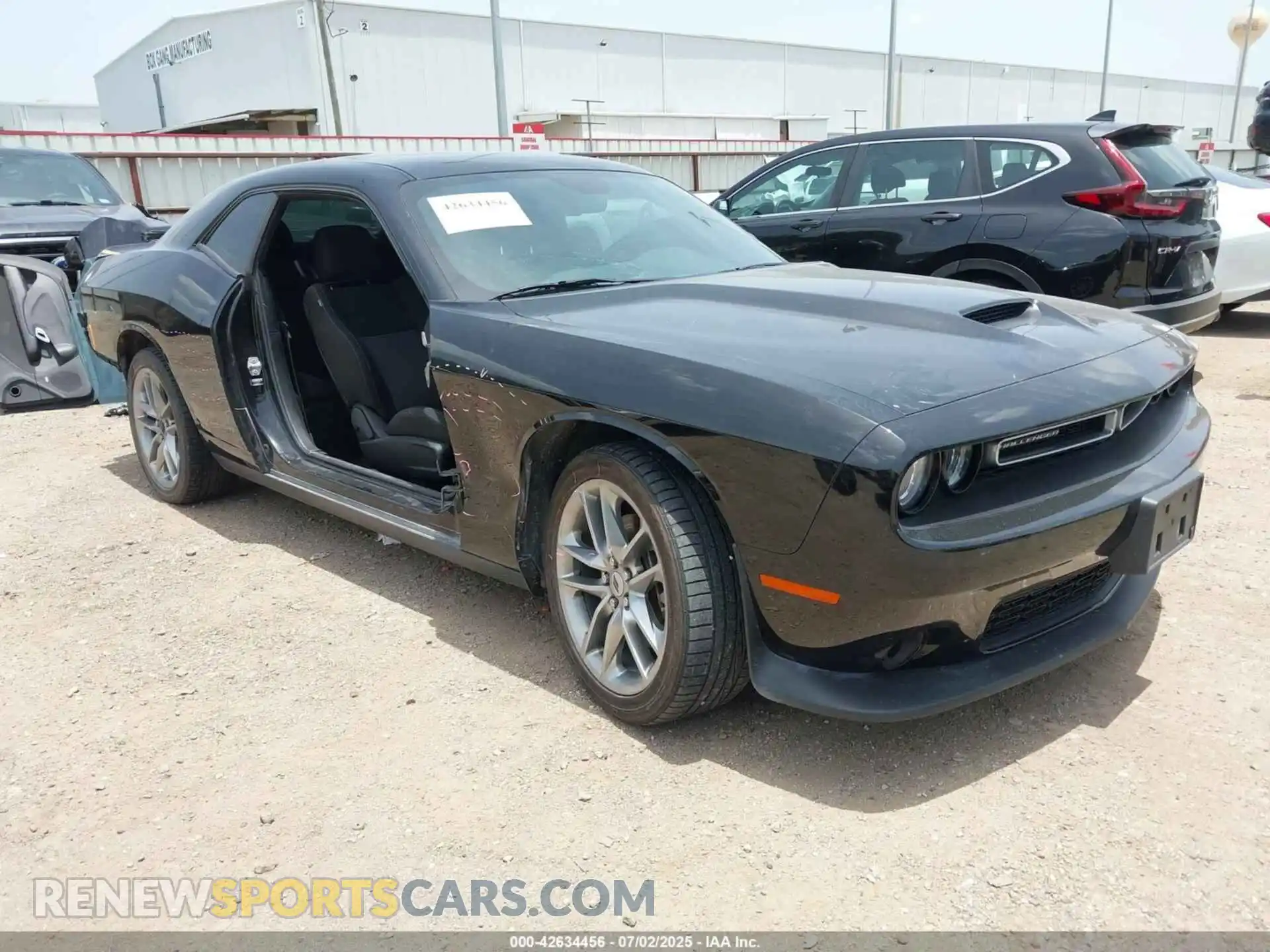 1 Photograph of a damaged car 2C3CDZKG0PH504302 DODGE CHALLENGER 2023