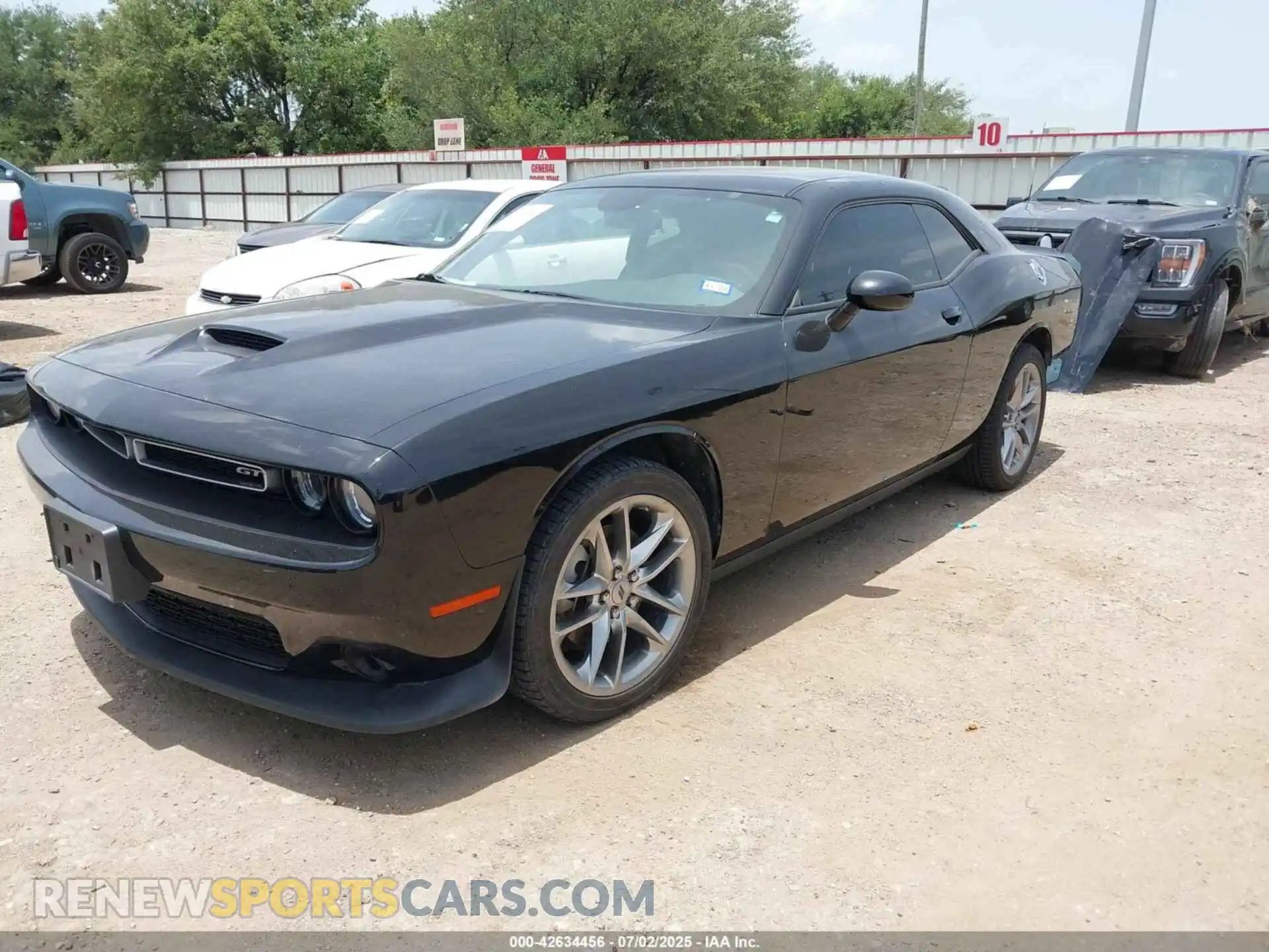 2 Photograph of a damaged car 2C3CDZKG0PH504302 DODGE CHALLENGER 2023