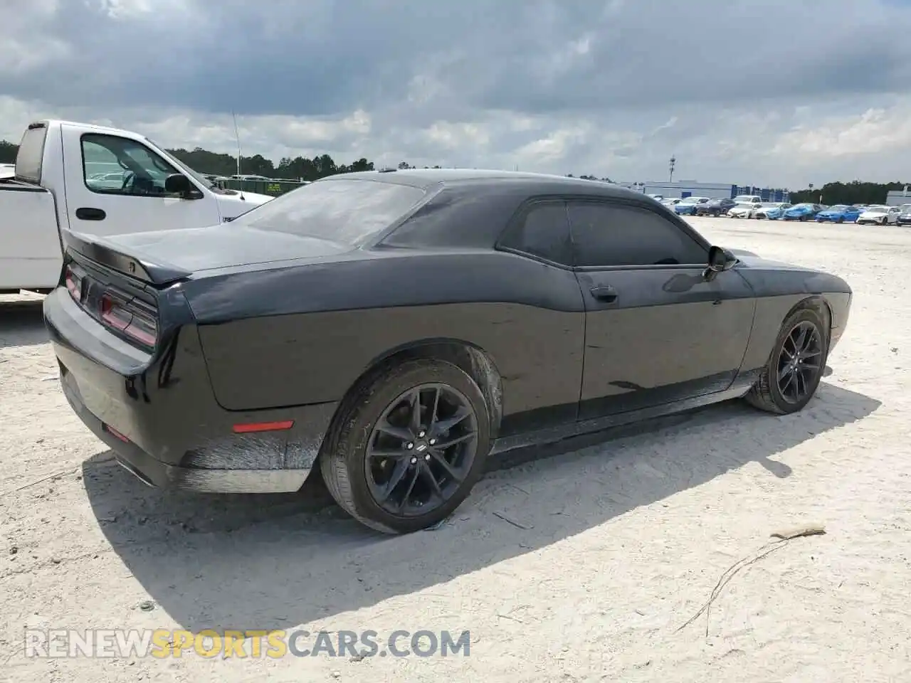 3 Photograph of a damaged car 2C3CDZKG7PH582723 DODGE CHALLENGER 2023