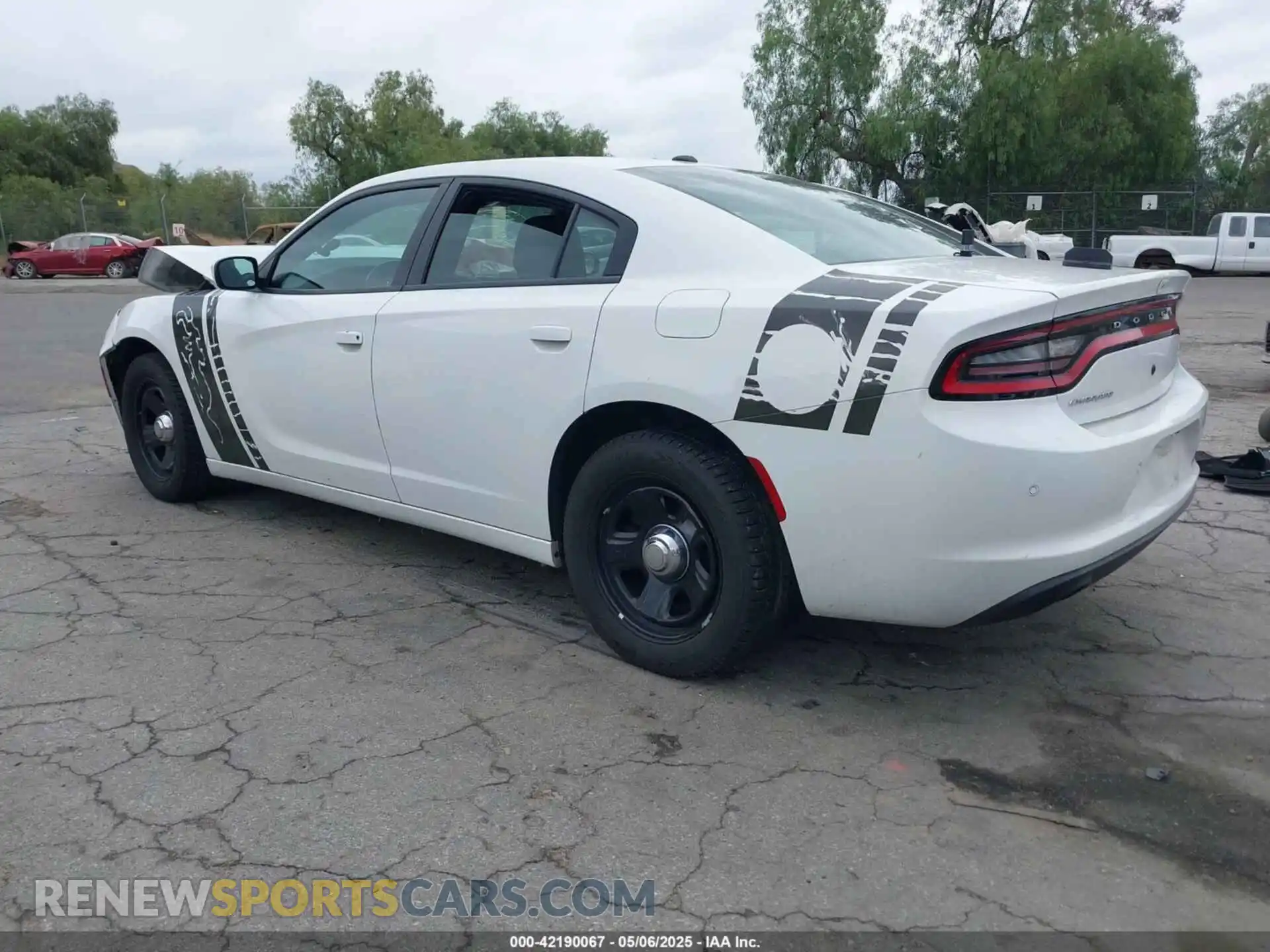 3 Photograph of a damaged car 2C3CDXAG2KH748418 DODGE CHARGER 2019