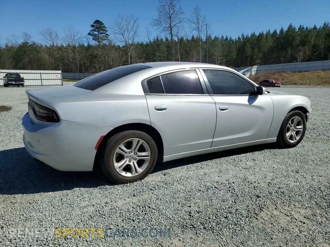 3 fotografías del automóvil dañado 2C3CDXBG1KH709723 DODGE CHARGER 2019