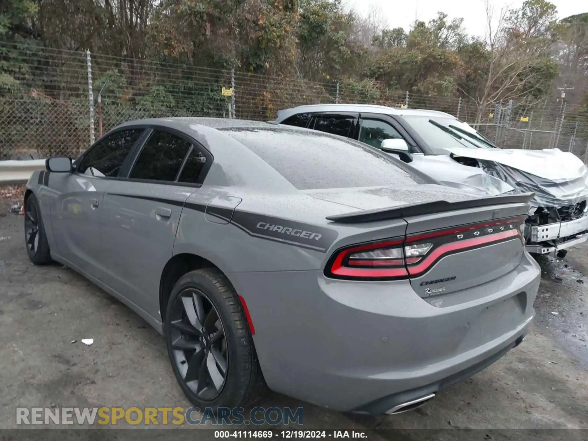 3 Photograph of a damaged car 2C3CDXBG6KH667548 DODGE CHARGER 2019