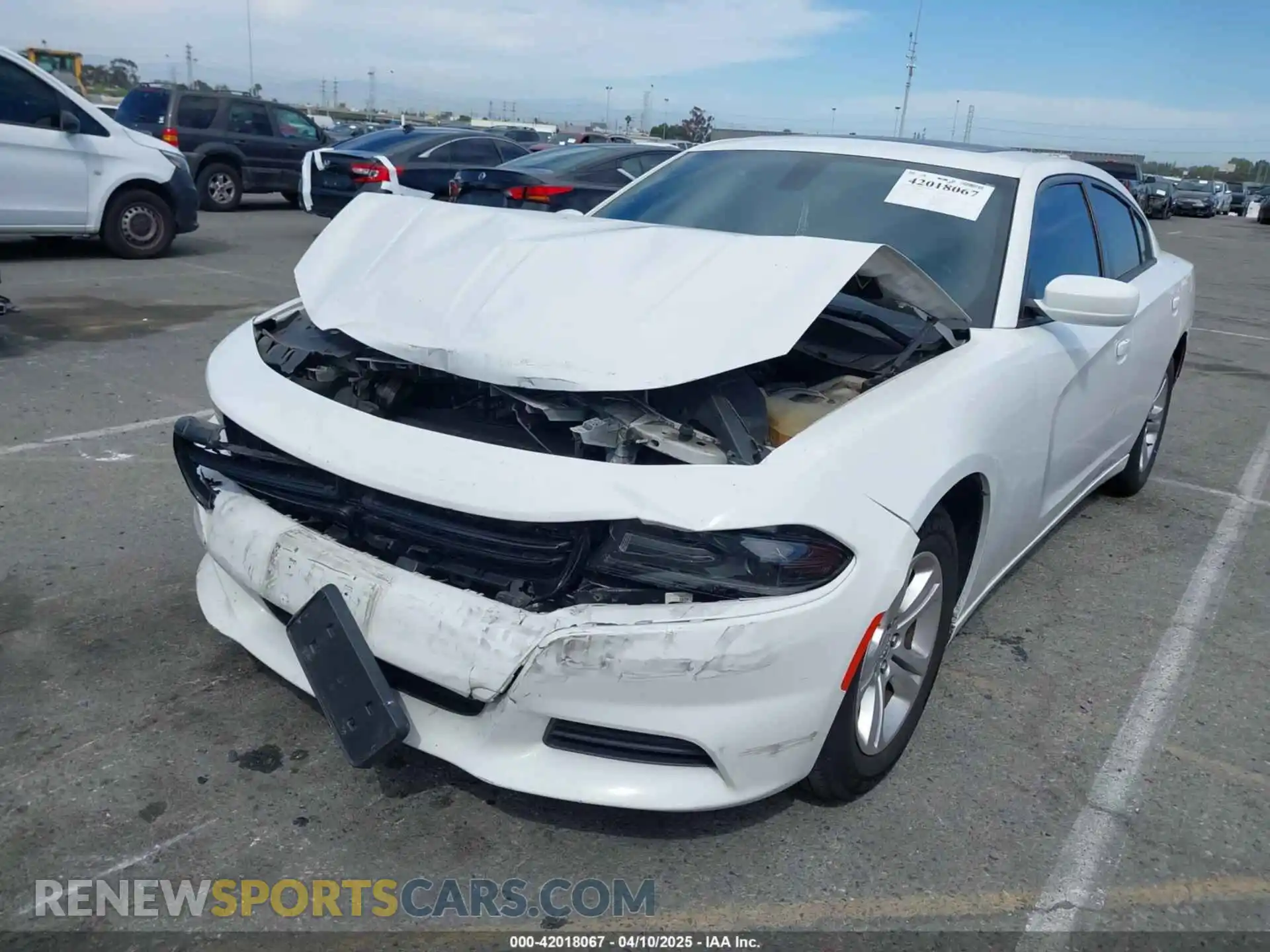2 Photograph of a damaged car 2C3CDXBG7KH674511 DODGE CHARGER 2019