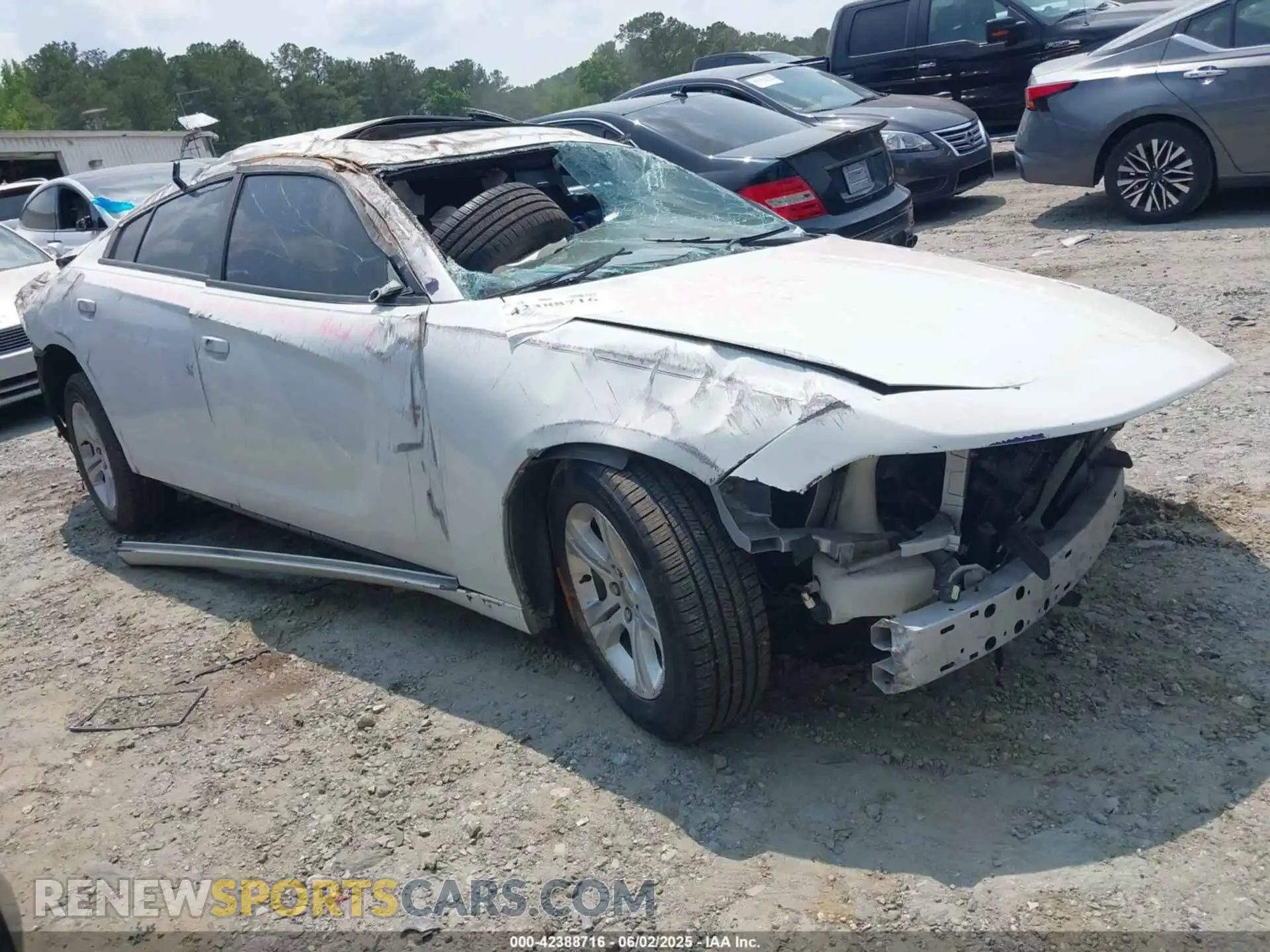 1 Photograph of a damaged car 2C3CDXBG9KH703183 DODGE CHARGER 2019