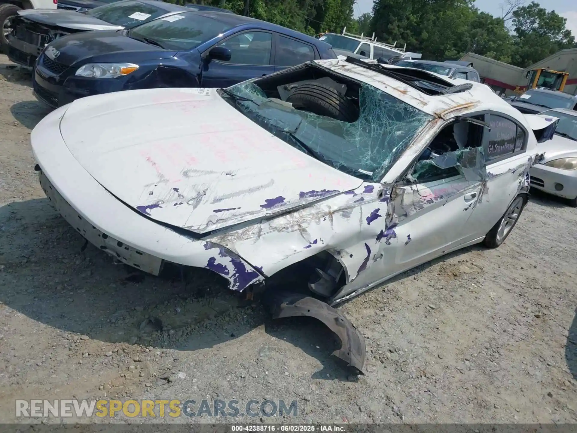 2 Photograph of a damaged car 2C3CDXBG9KH703183 DODGE CHARGER 2019