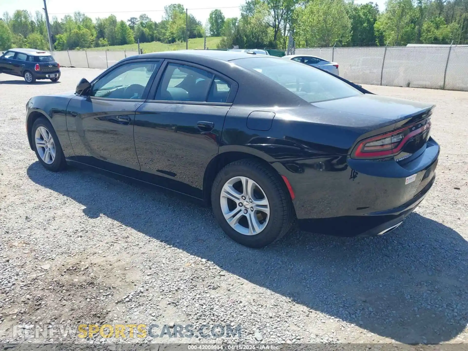 3 Photograph of a damaged car 2C3CDXBG9KH730061 DODGE CHARGER 2019