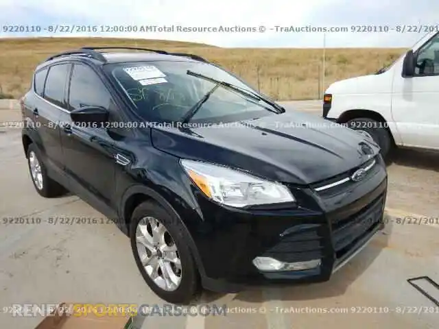 2 Photograph of a damaged car 2C3CDXCT1KH726467 DODGE CHARGER 2019