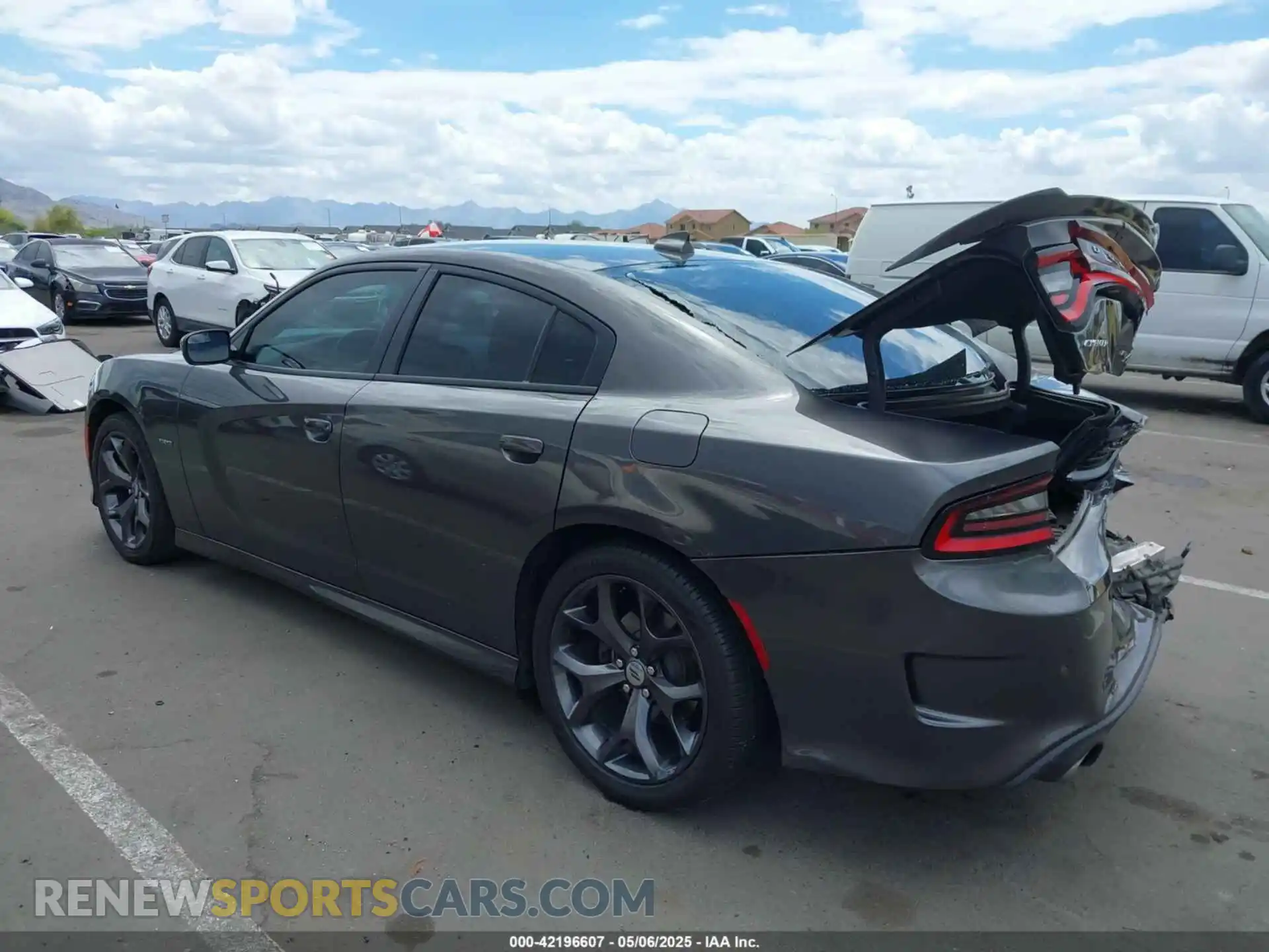 3 Photograph of a damaged car 2C3CDXCT4KH633149 DODGE CHARGER 2019