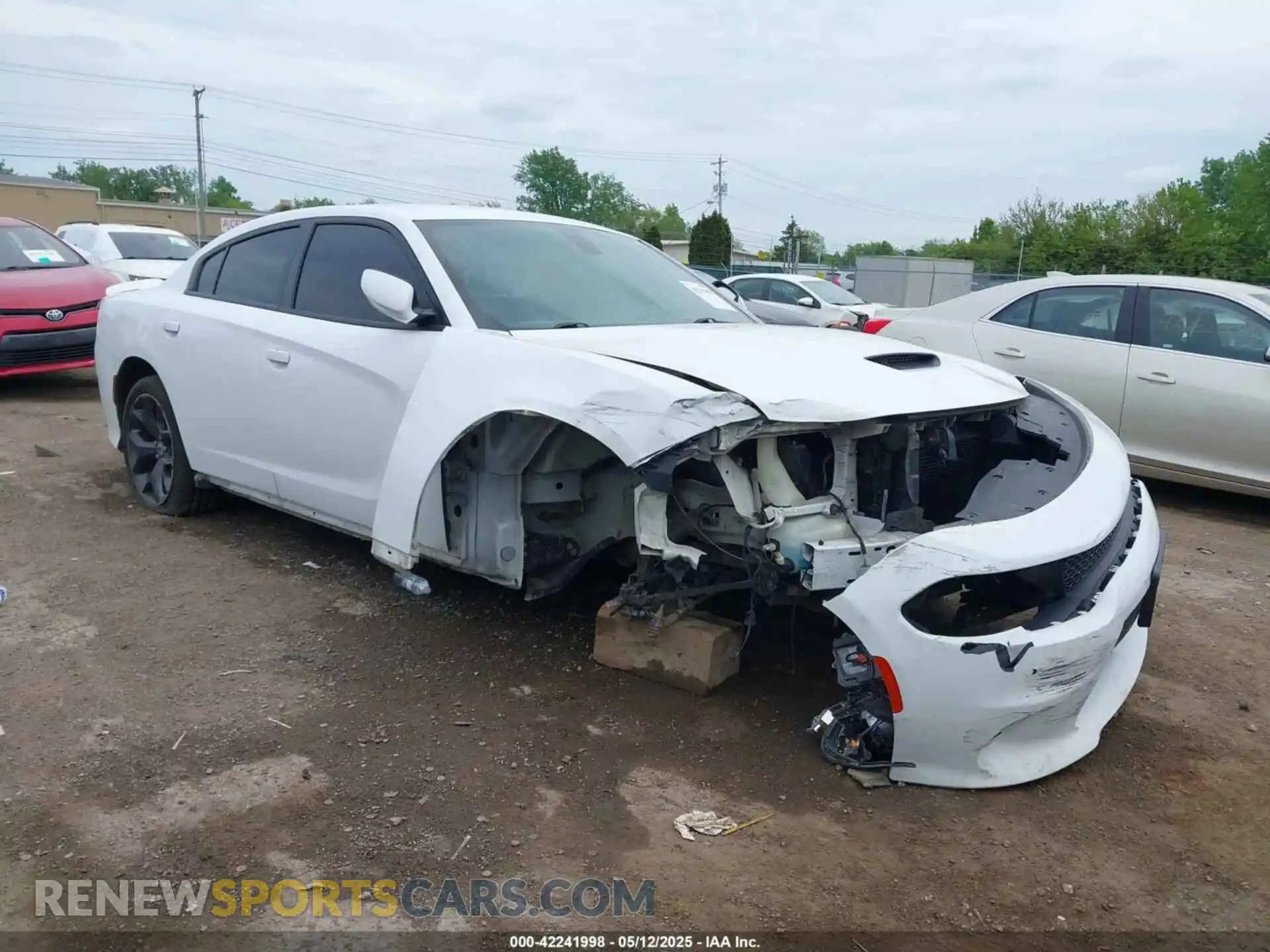1 Photograph of a damaged car 2C3CDXCT7KH654965 DODGE CHARGER 2019