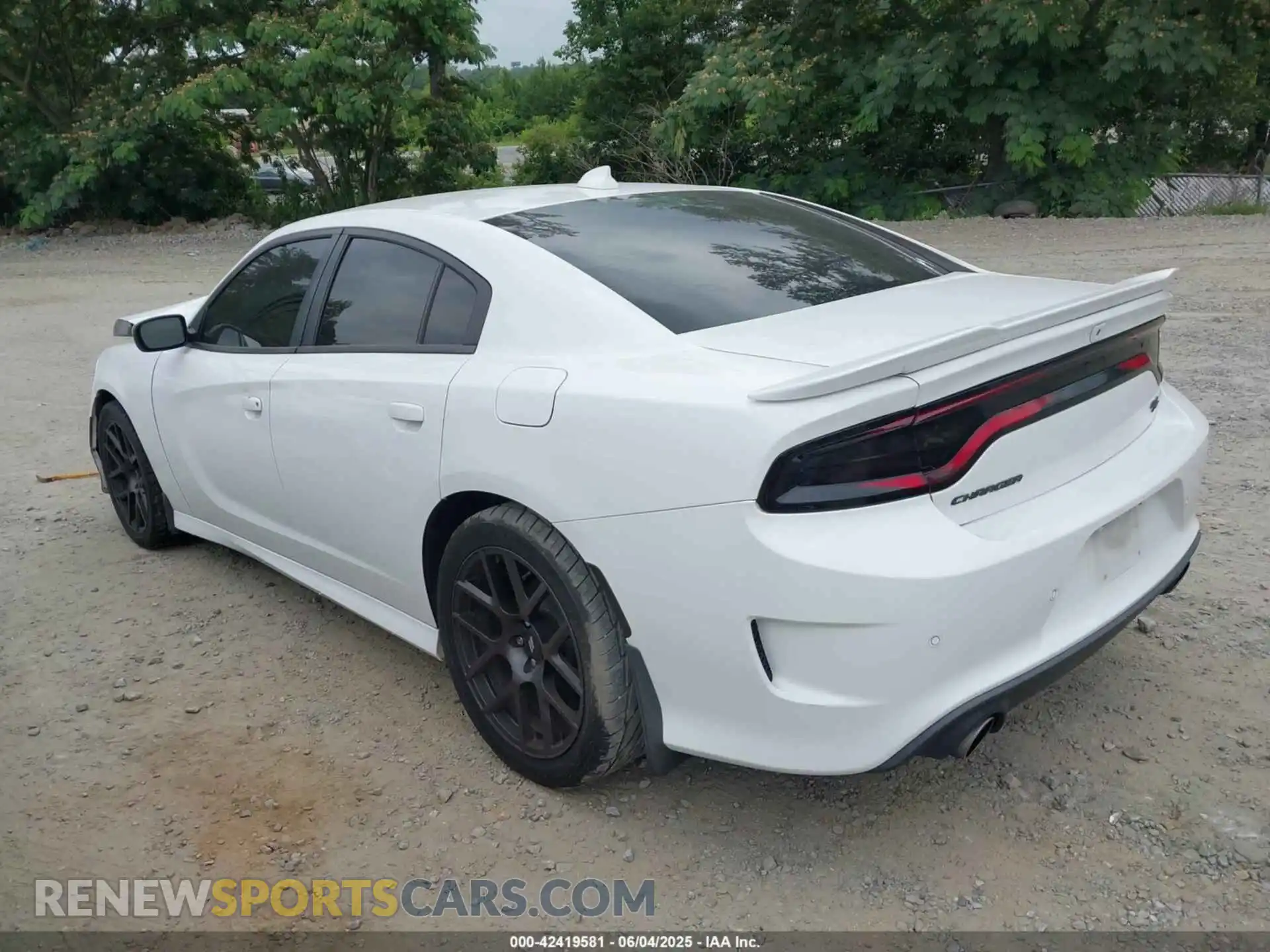 3 Photograph of a damaged car 2C3CDXCT9KH572932 DODGE CHARGER 2019