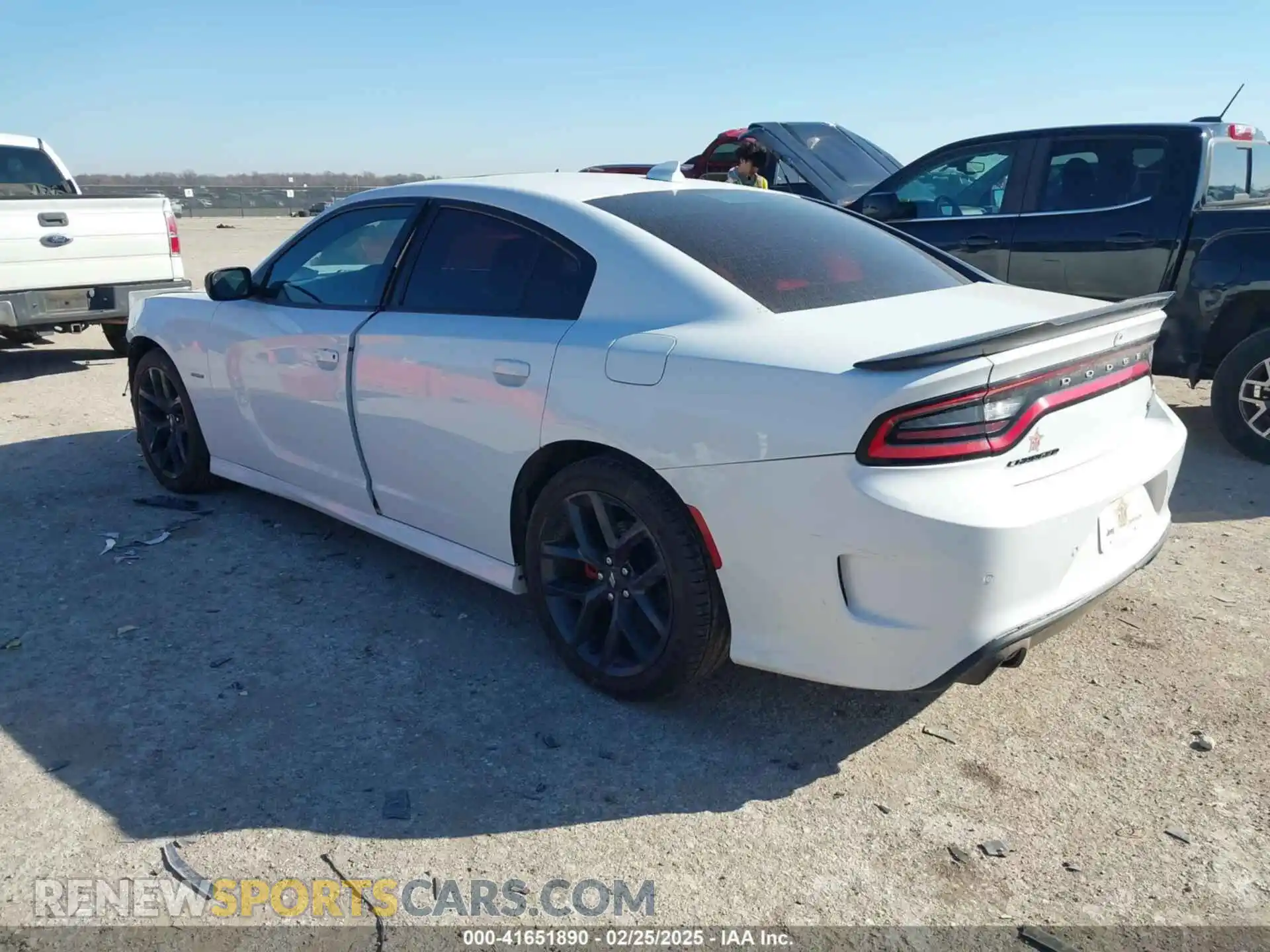 3 Photograph of a damaged car 2C3CDXCT9KH629940 DODGE CHARGER 2019